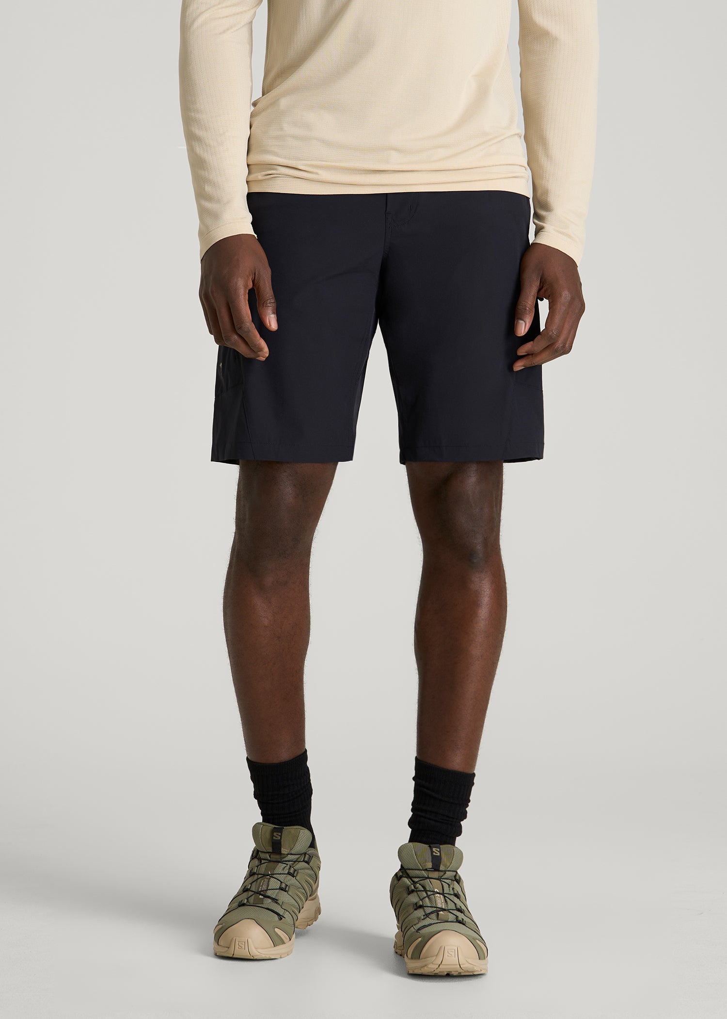 10 Pocket Hiking Short for Tall Men in Black