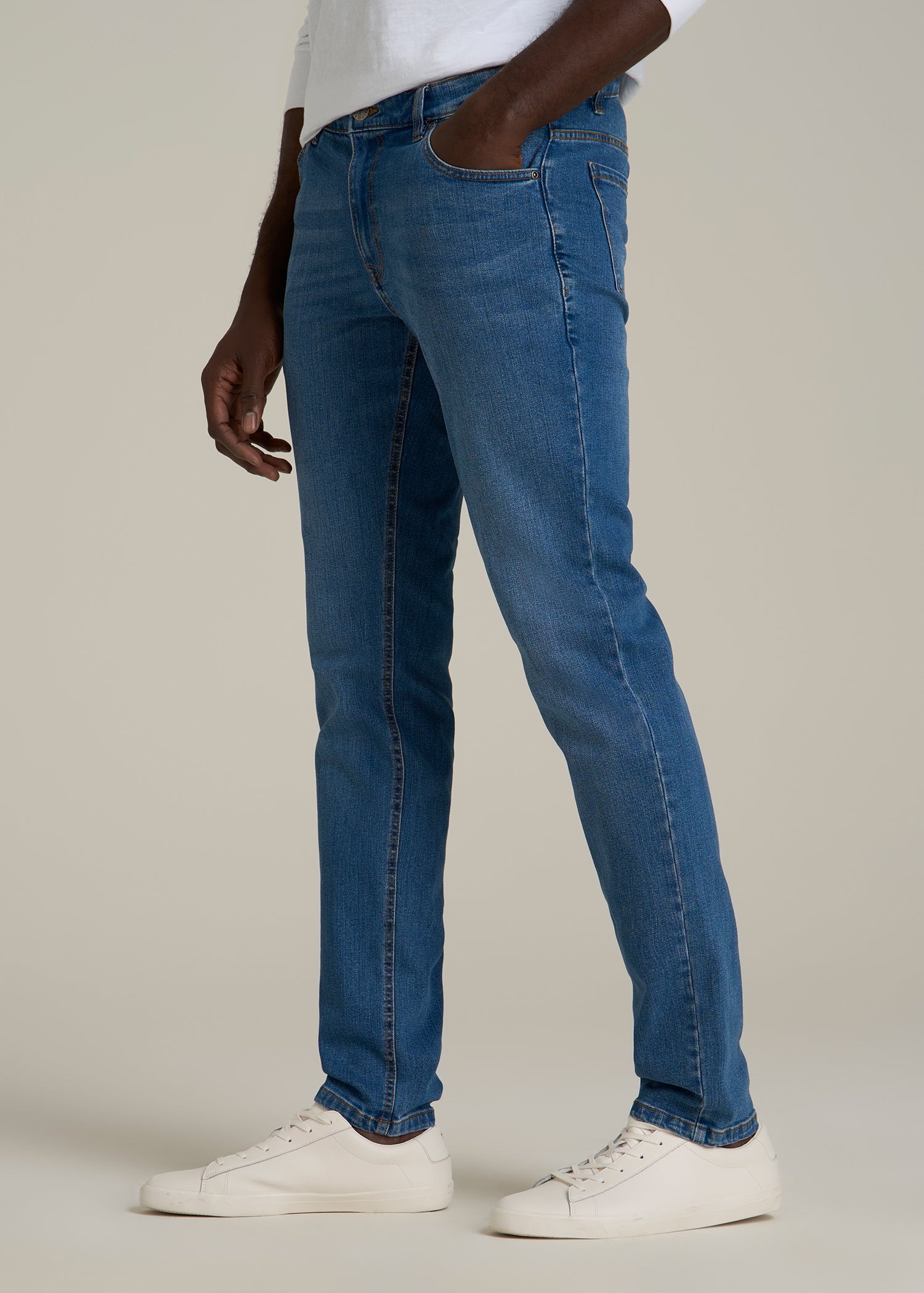 Carman TAPERED Jeans for Tall Men in Classic Mid Blue