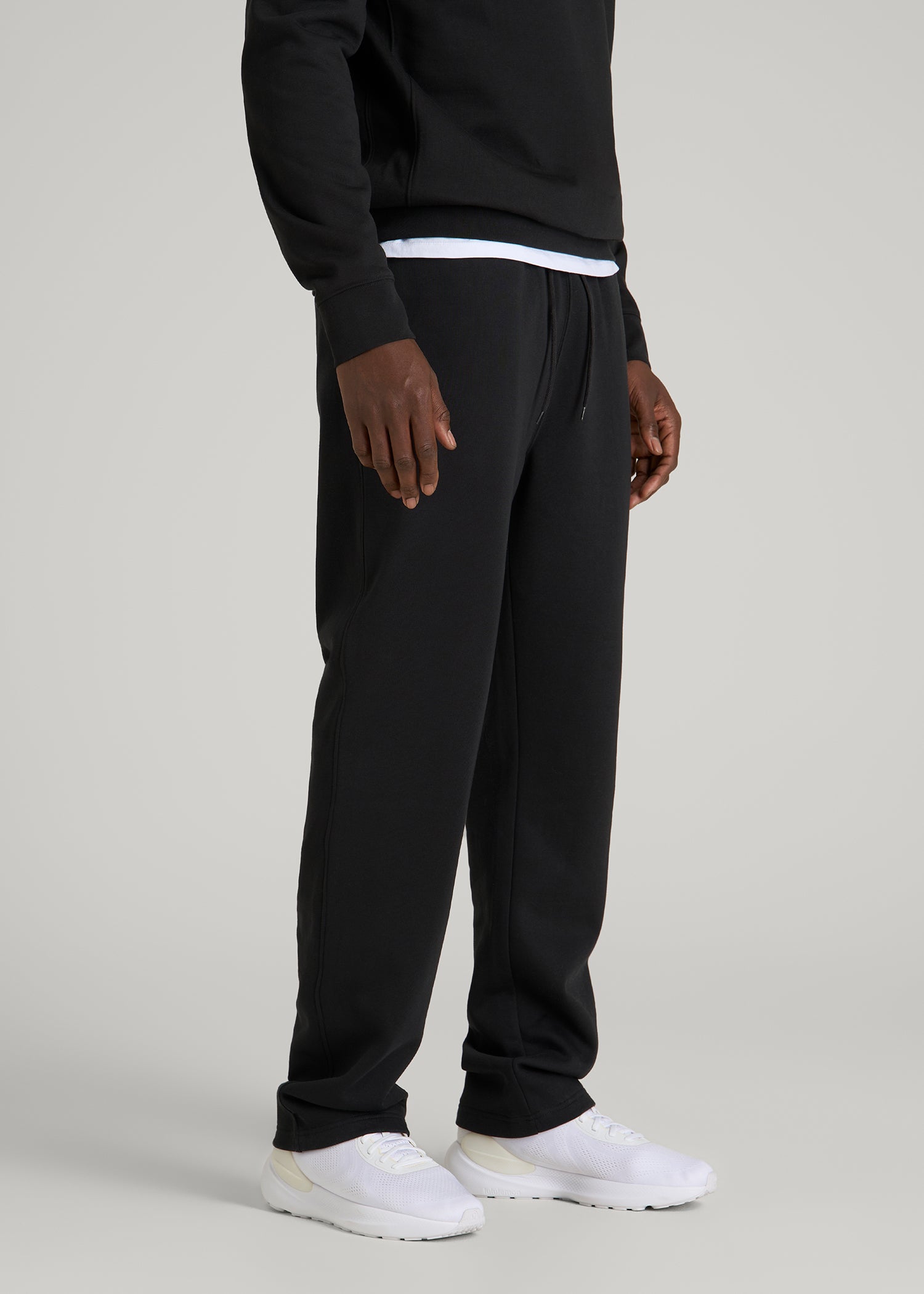 Core Motion Fleece Straight Leg Sweatpants for Tall Men in Black