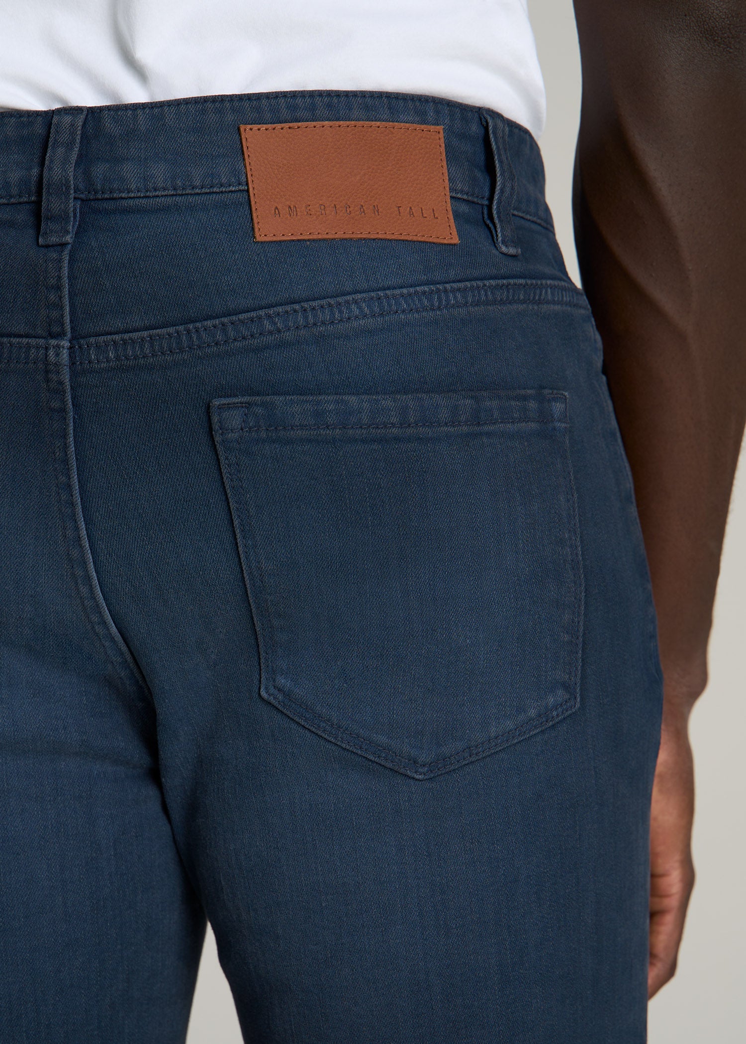 Dylan Slim Fit Jeans for Tall Men in Faded Blue Black