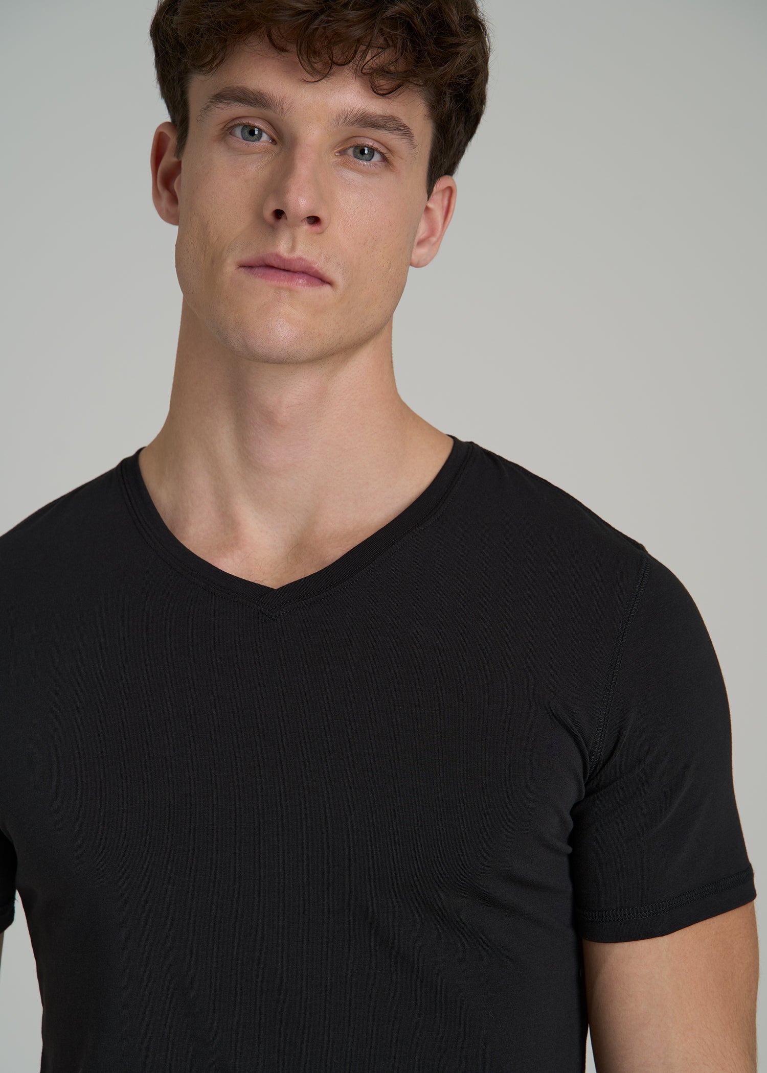 The Essential SLIM-FIT V-Neck Tee for Tall Men in Black