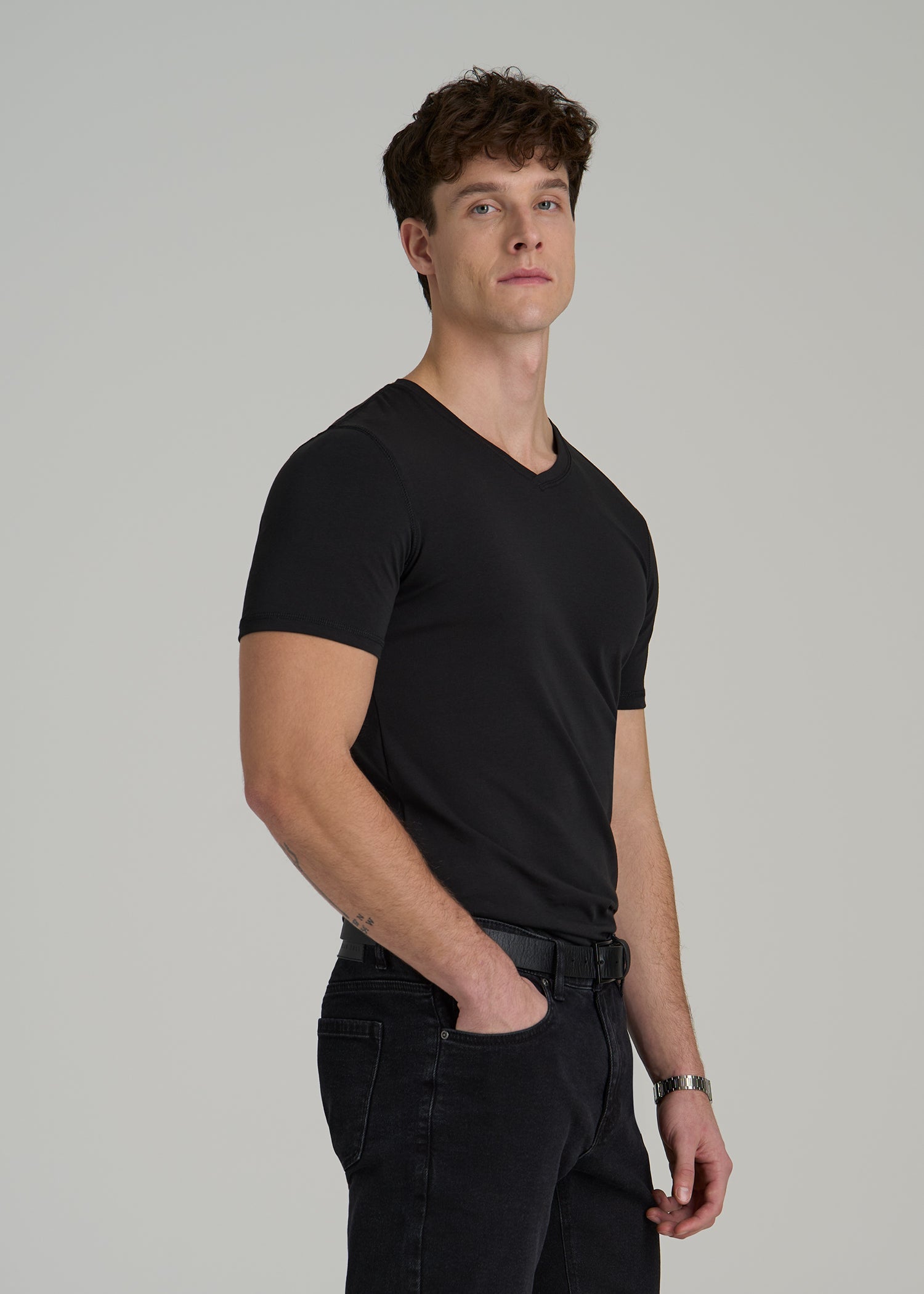 The Essential SLIM-FIT V-Neck Tee for Tall Men in Black