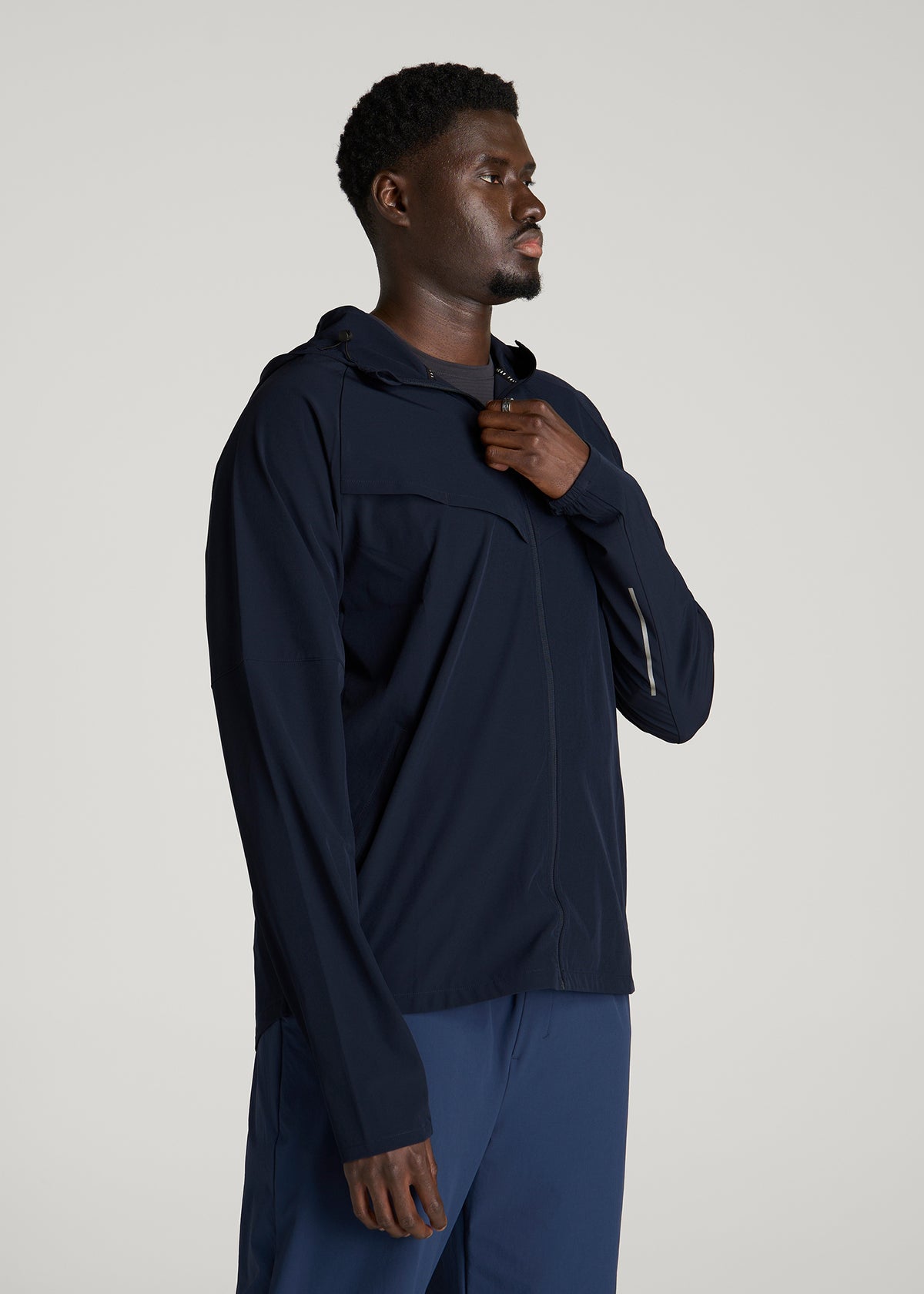 Featherweight Full-Zip Hooded Jacket for Tall Men in Royal Navy