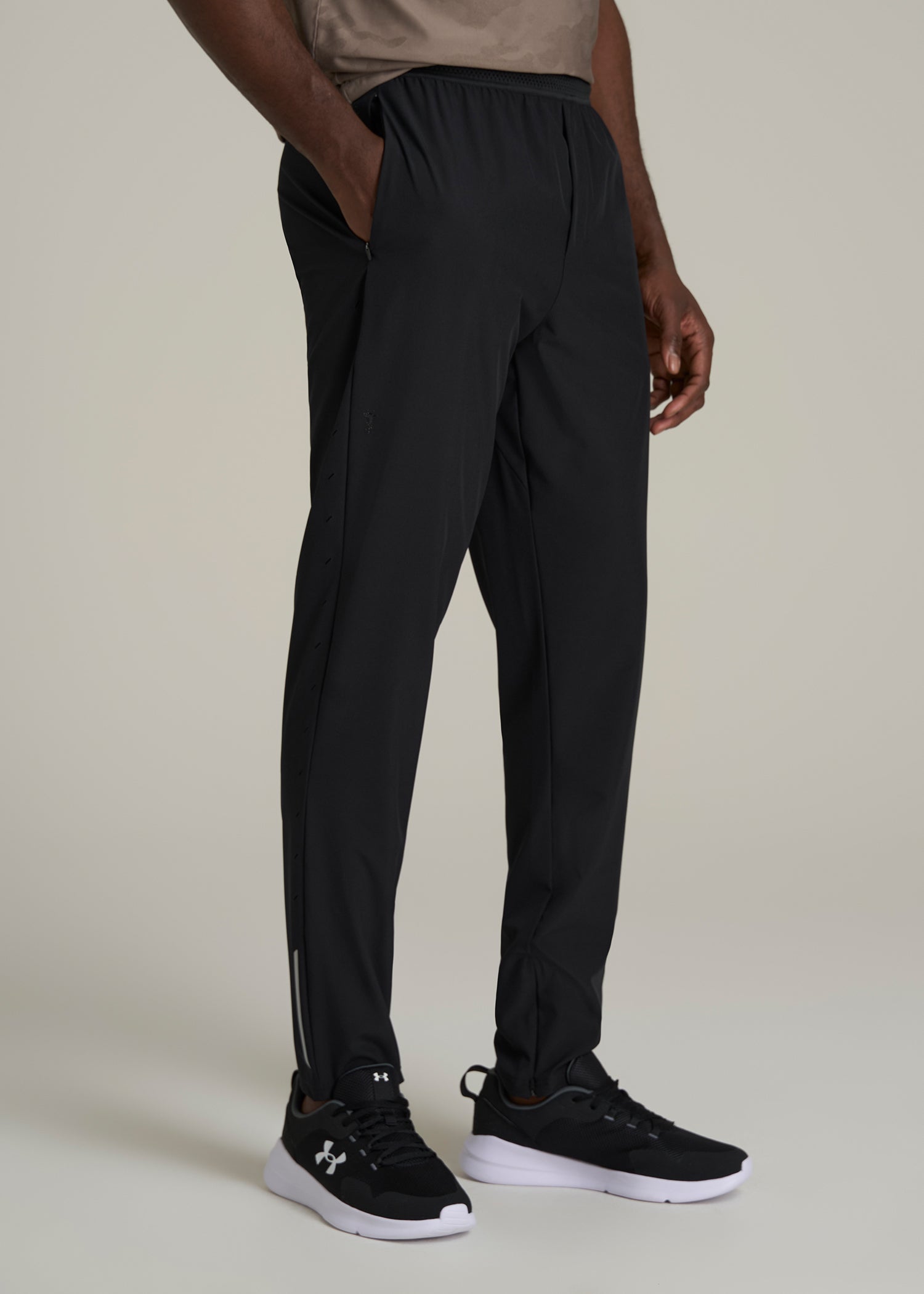 Featherweight Running Pants for Tall Men in Black