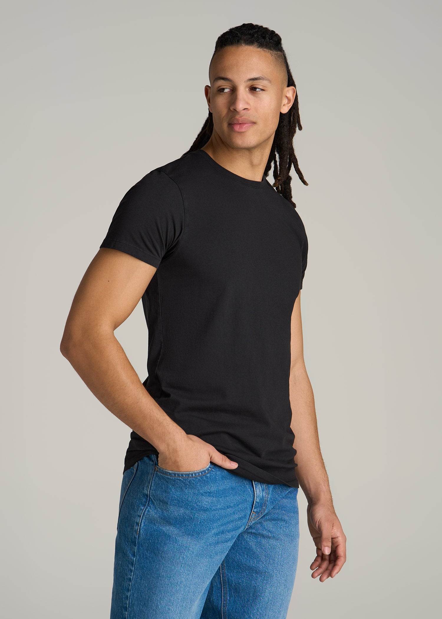 Modern Fit Garment Dyed Cotton T-Shirt for Tall Men in Black