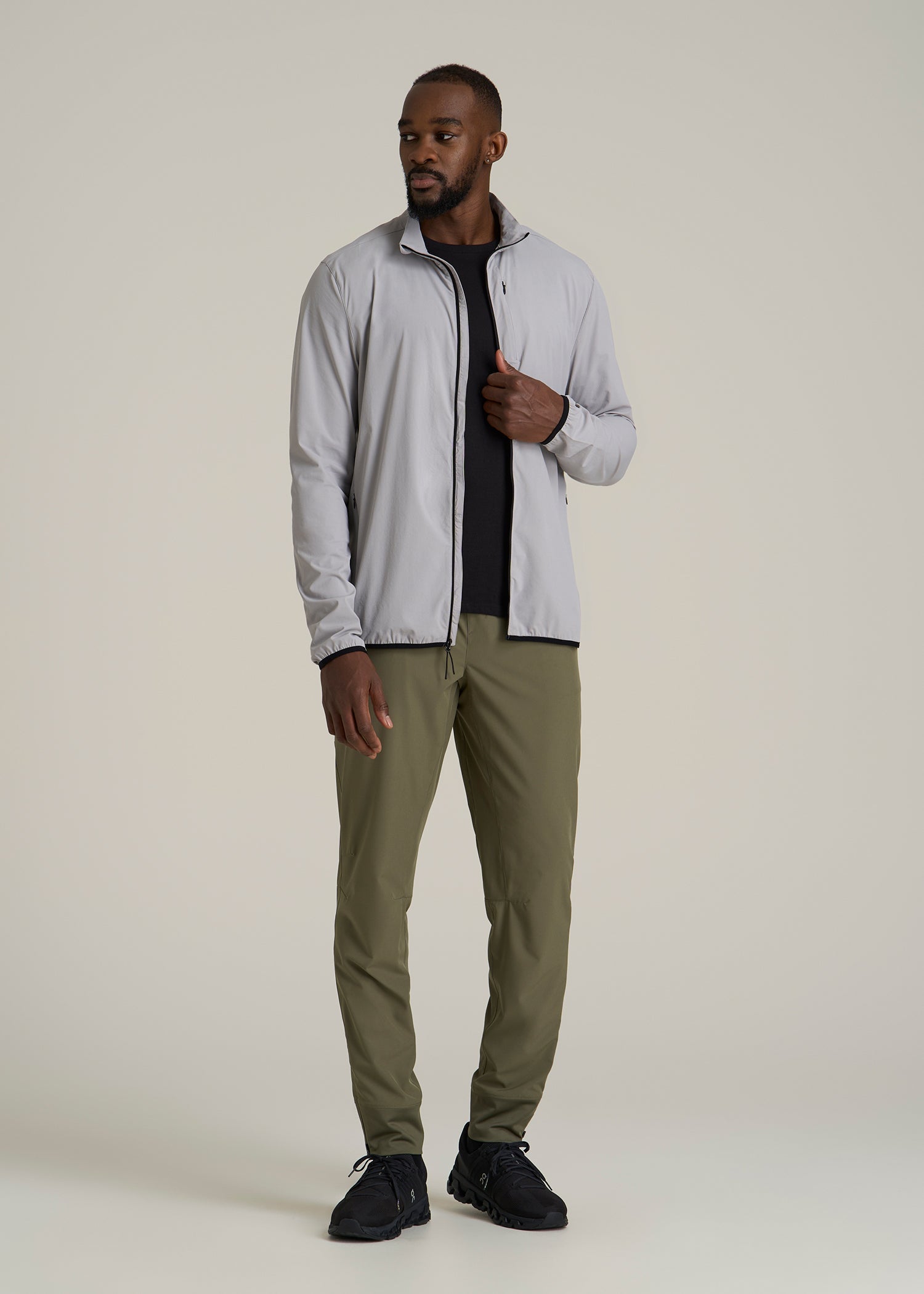 Softshell Jacket for Outdoor Training for Tall Men in Light Grey