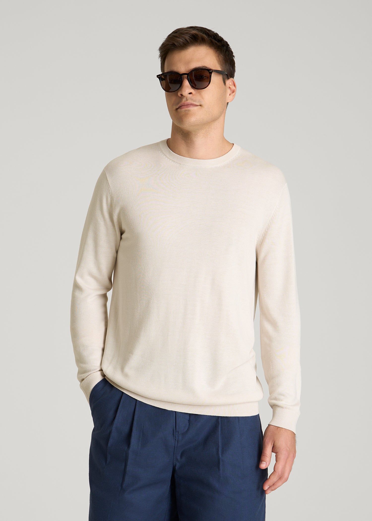 Linen Blend Lightweight Sweater for Tall Men in White Sand