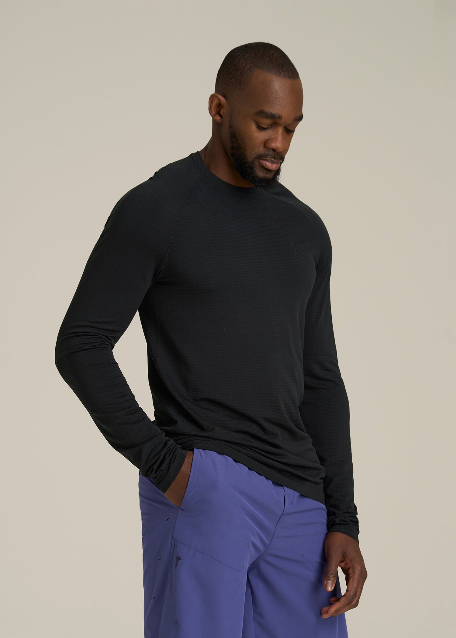 Long Sleeve Vented Training Top for Tall Men in Black