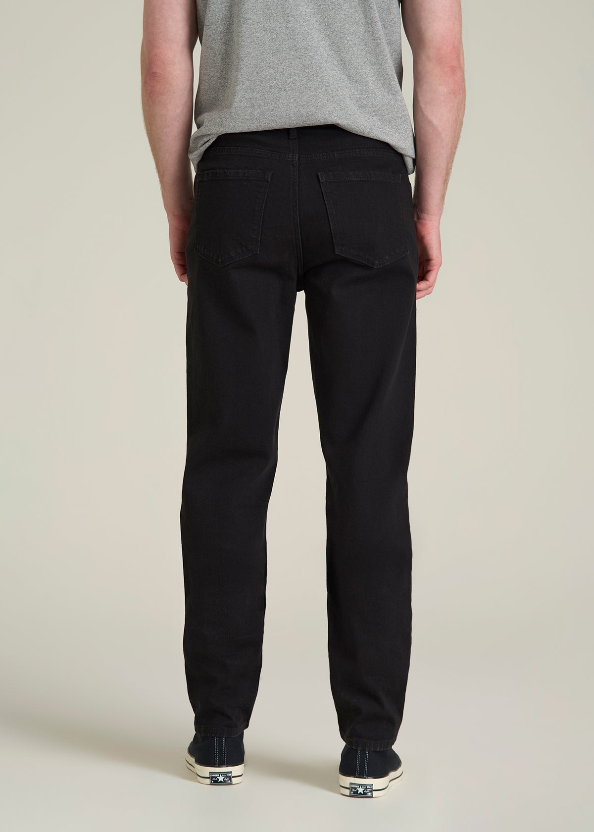 MILO Relaxed Tapered Fit Jeans for Tall Men in Optimum Black