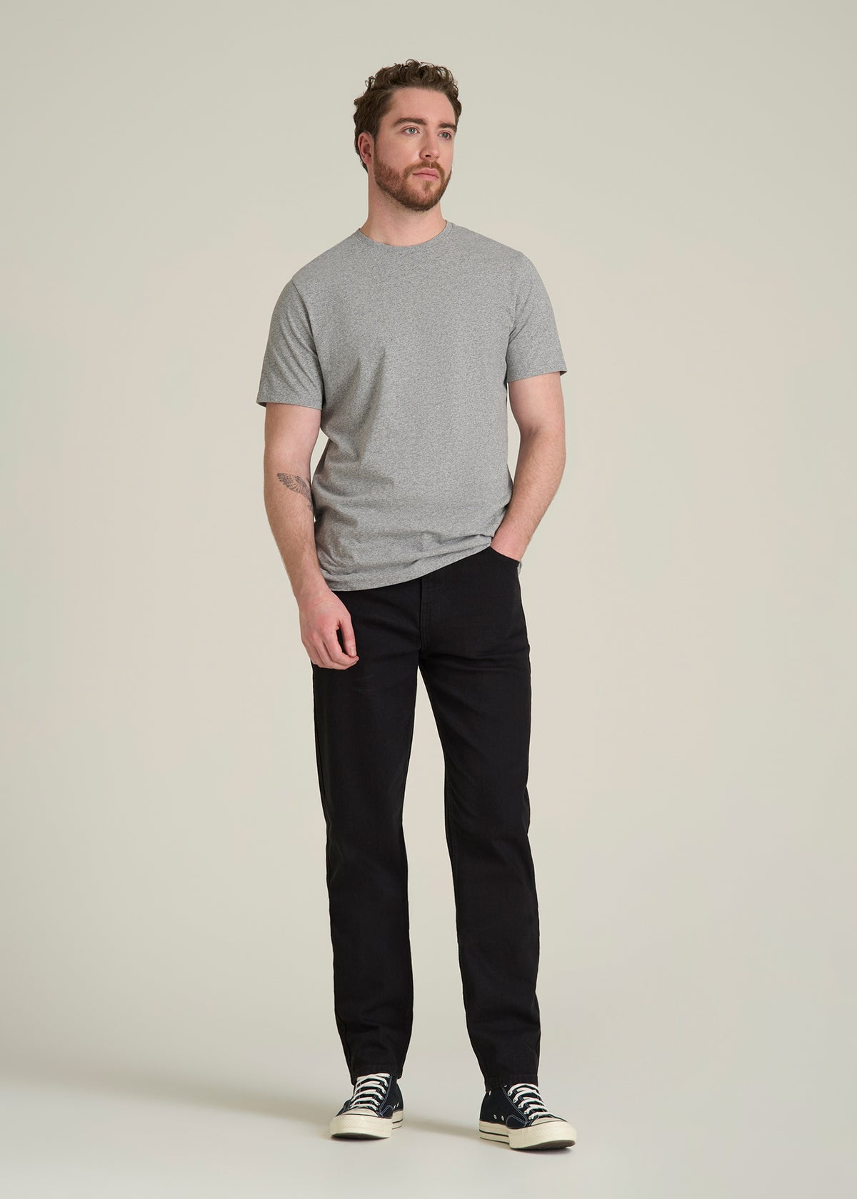 MILO Relaxed Tapered Fit Jeans for Tall Men in Optimum Black