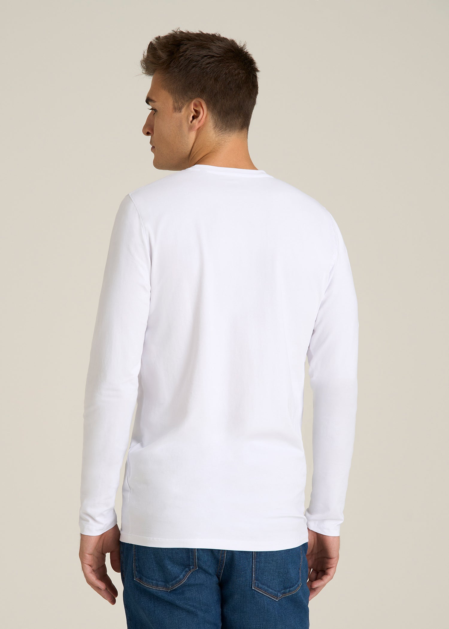 The Essential MODERN-FIT Crewneck Long Sleeve Tall Men's Tee in White