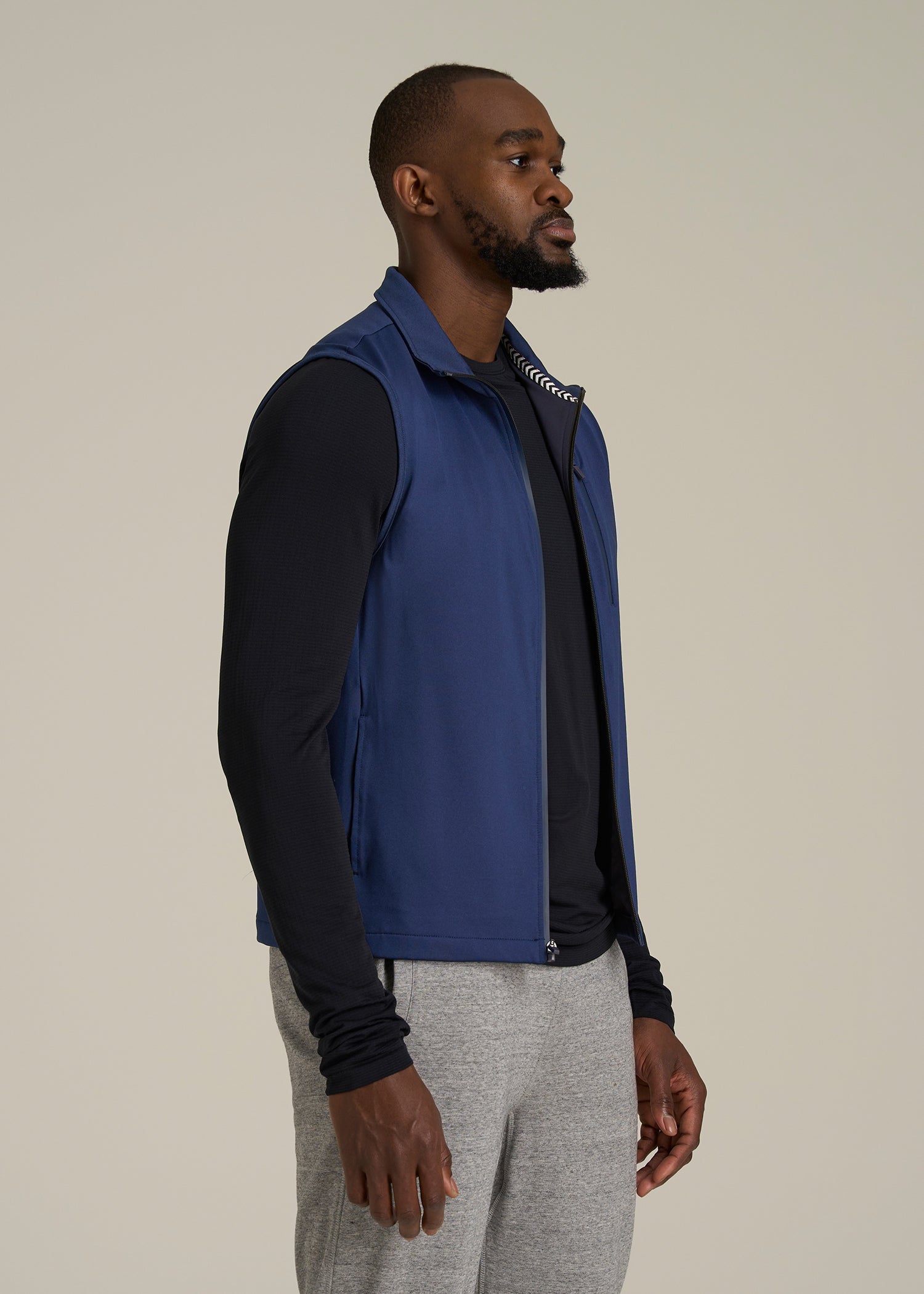 Performance Vest for Tall Men in Blue Mix