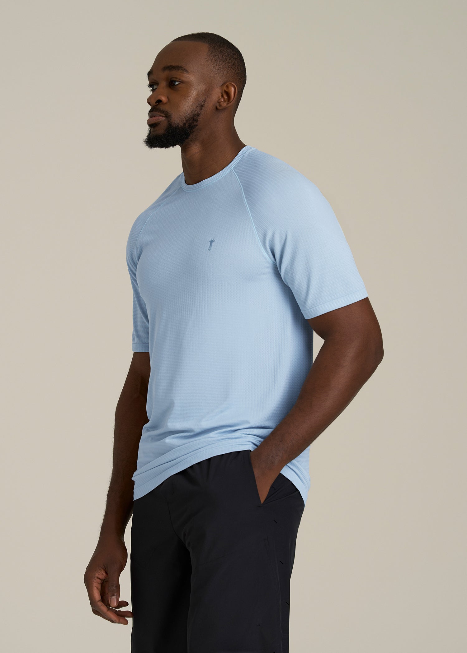 Vented Training Top for Tall Men in Ice Blue