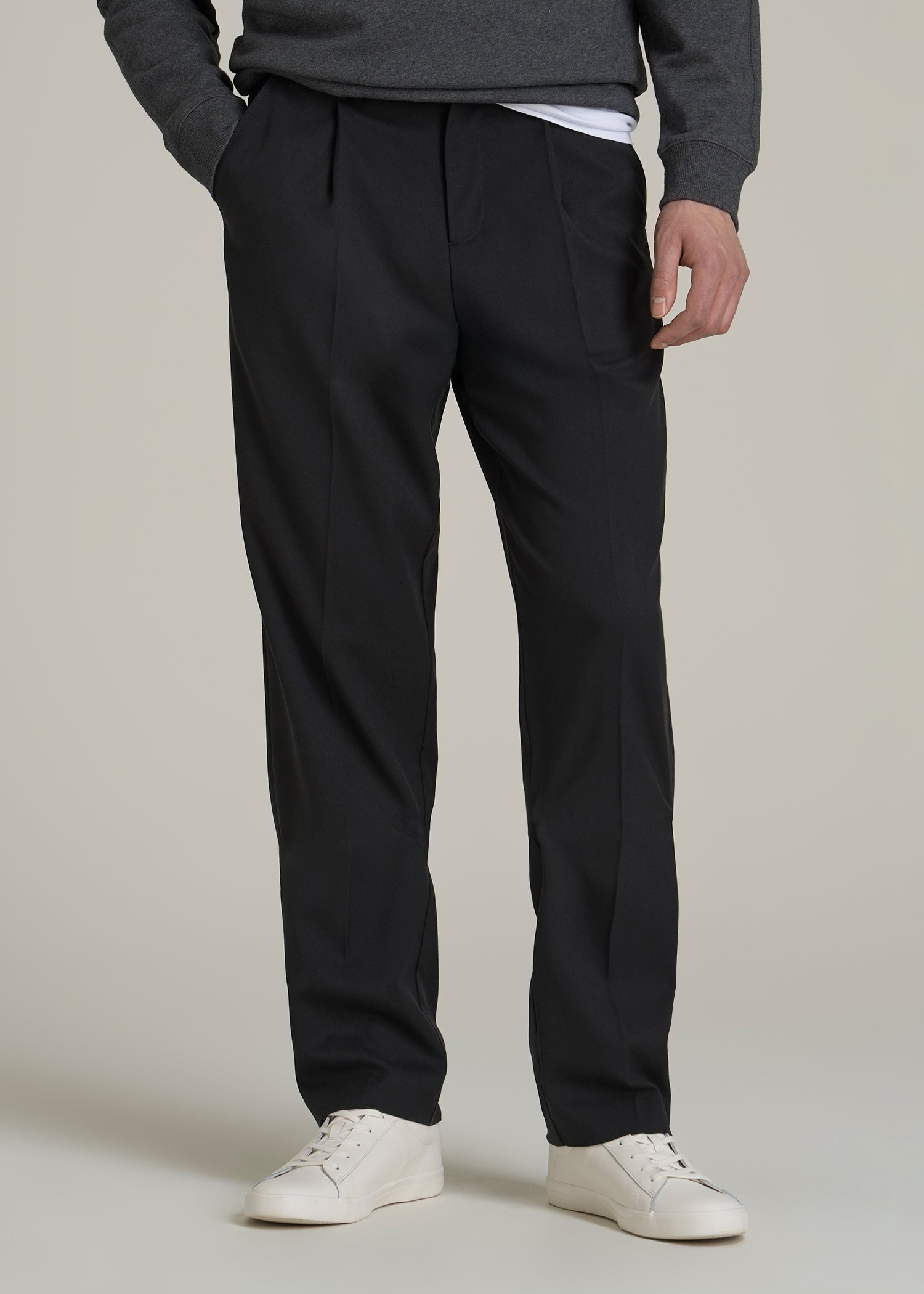 Relaxed Pleated Trousers for Tall Men in Black 28 36 Black