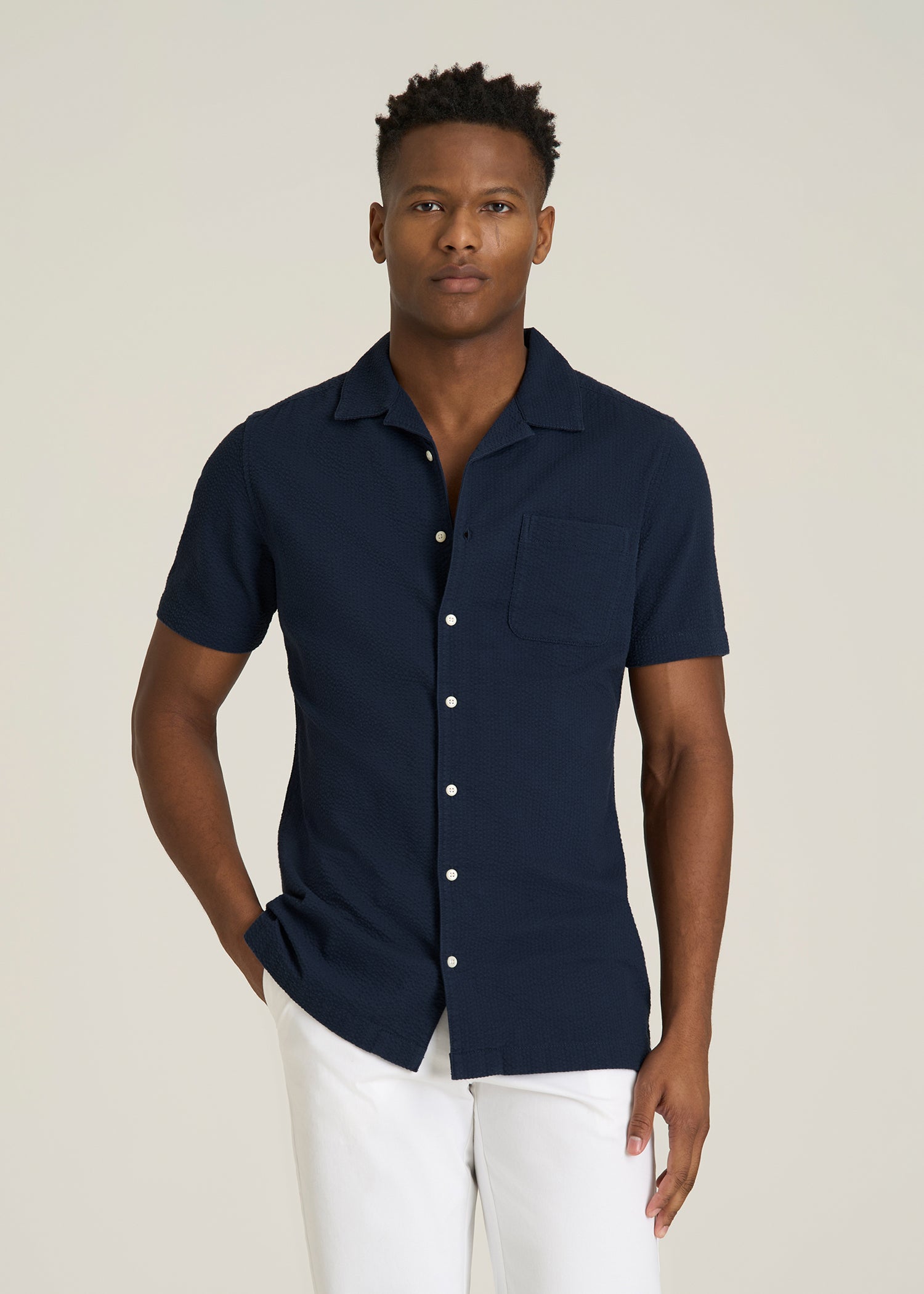 Seersucker Camp Collar Short Sleeve Shirt for Tall Men in Navy Blue