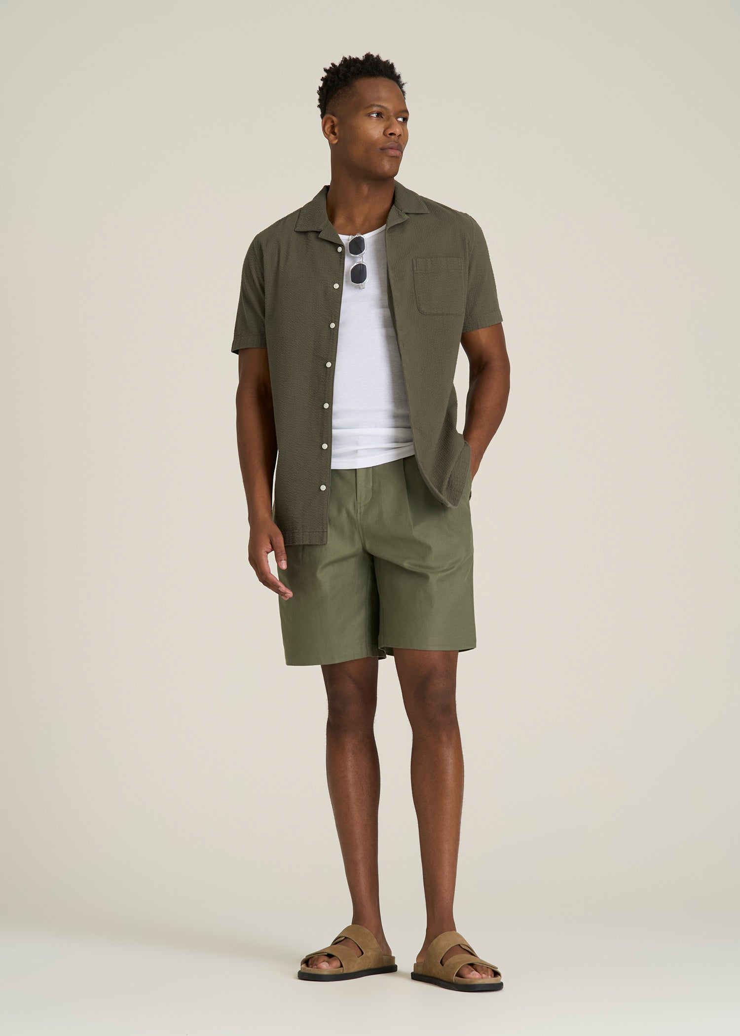 Seersucker Camp Collar Short Sleeve Shirt for Tall Men in Olive