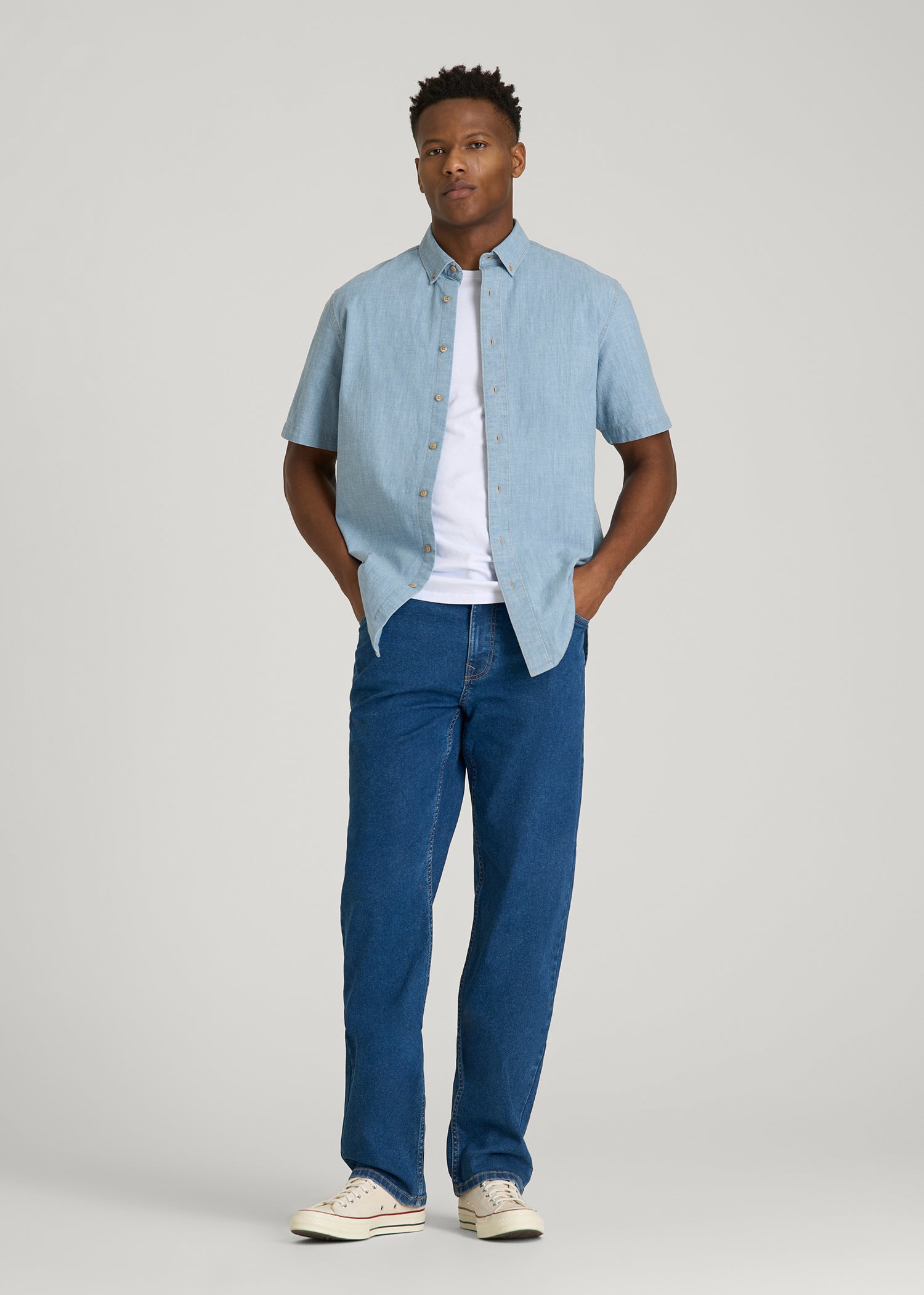 Short Sleeve Chambray Shirt for Tall Men in Light Blue Chambray