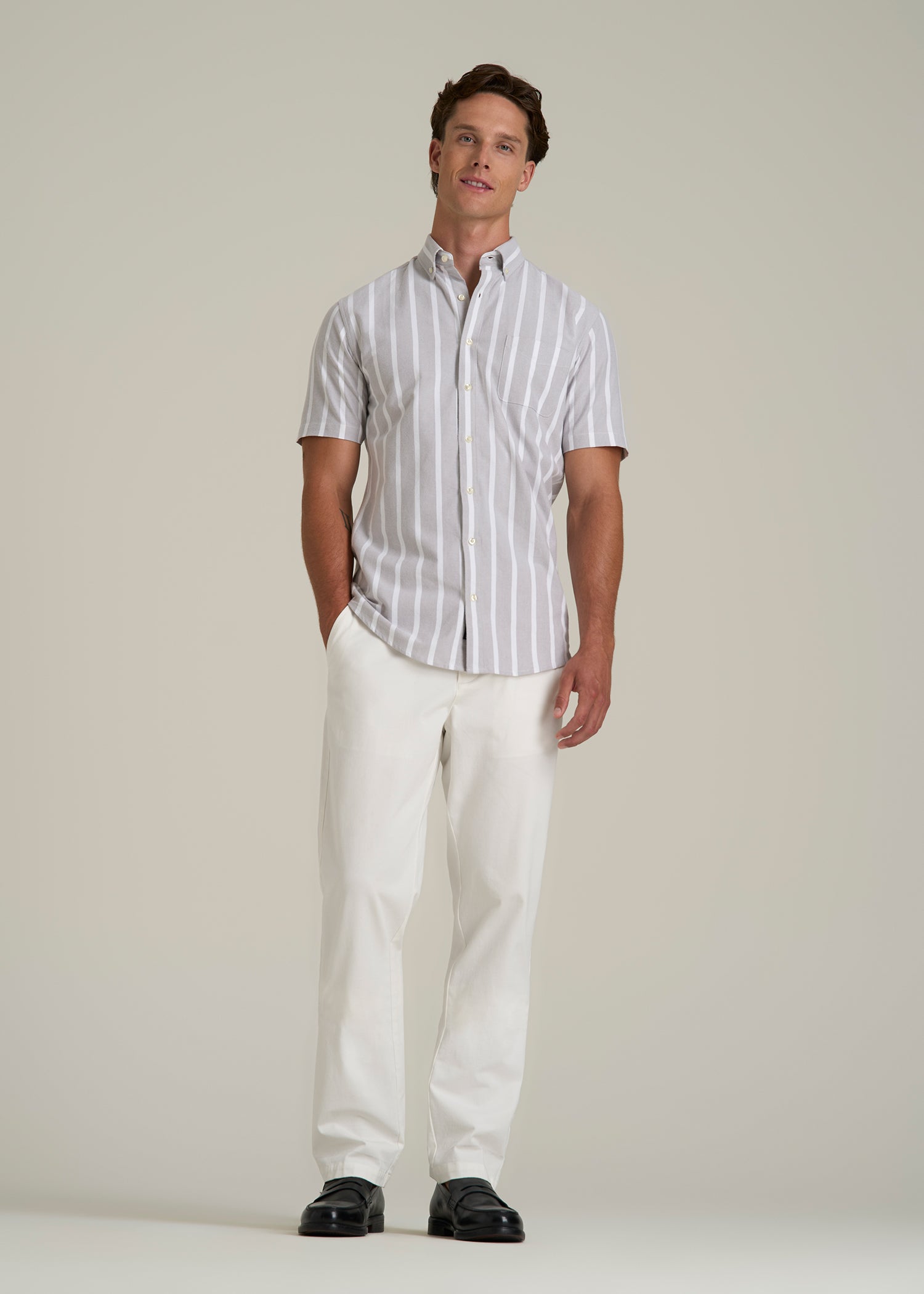 Short Sleeve Oxford Button Shirt For Tall Men in Bold Grey Stripe