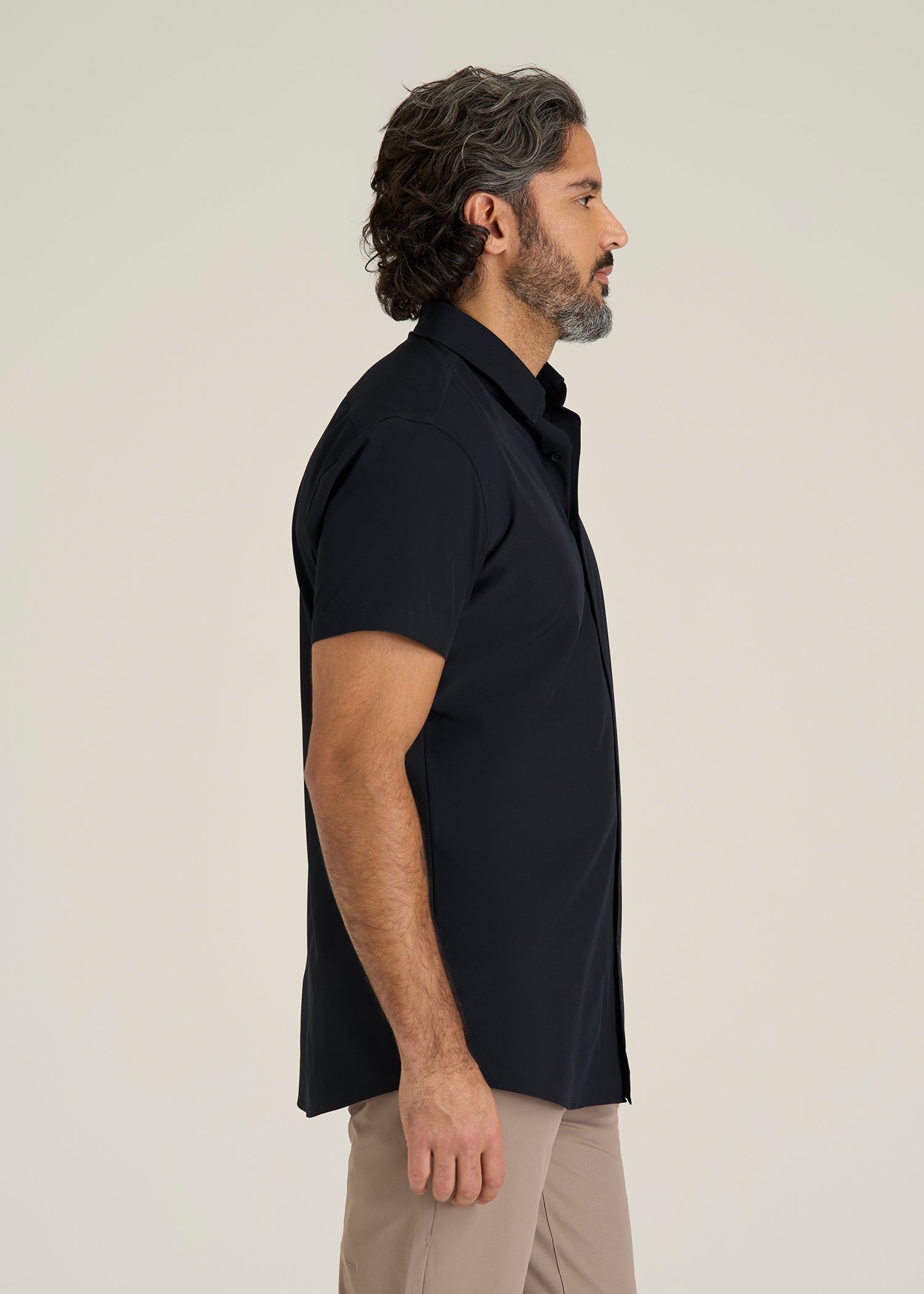 Short Sleeve Traveler Stretch Button Shirt for Tall Men in Black