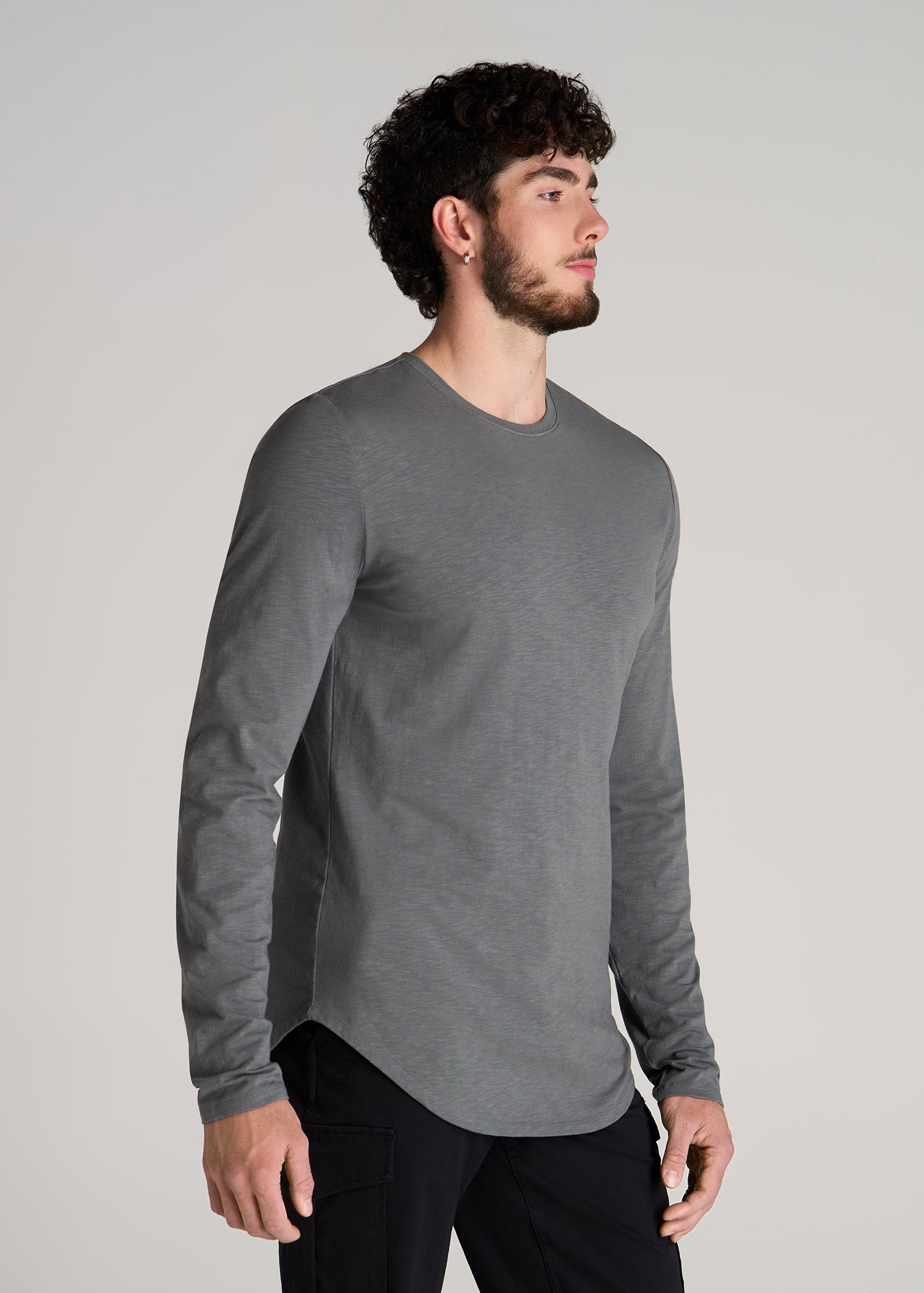 Slub Long Sleeve Scoop Tee for Tall Men in Charcoal