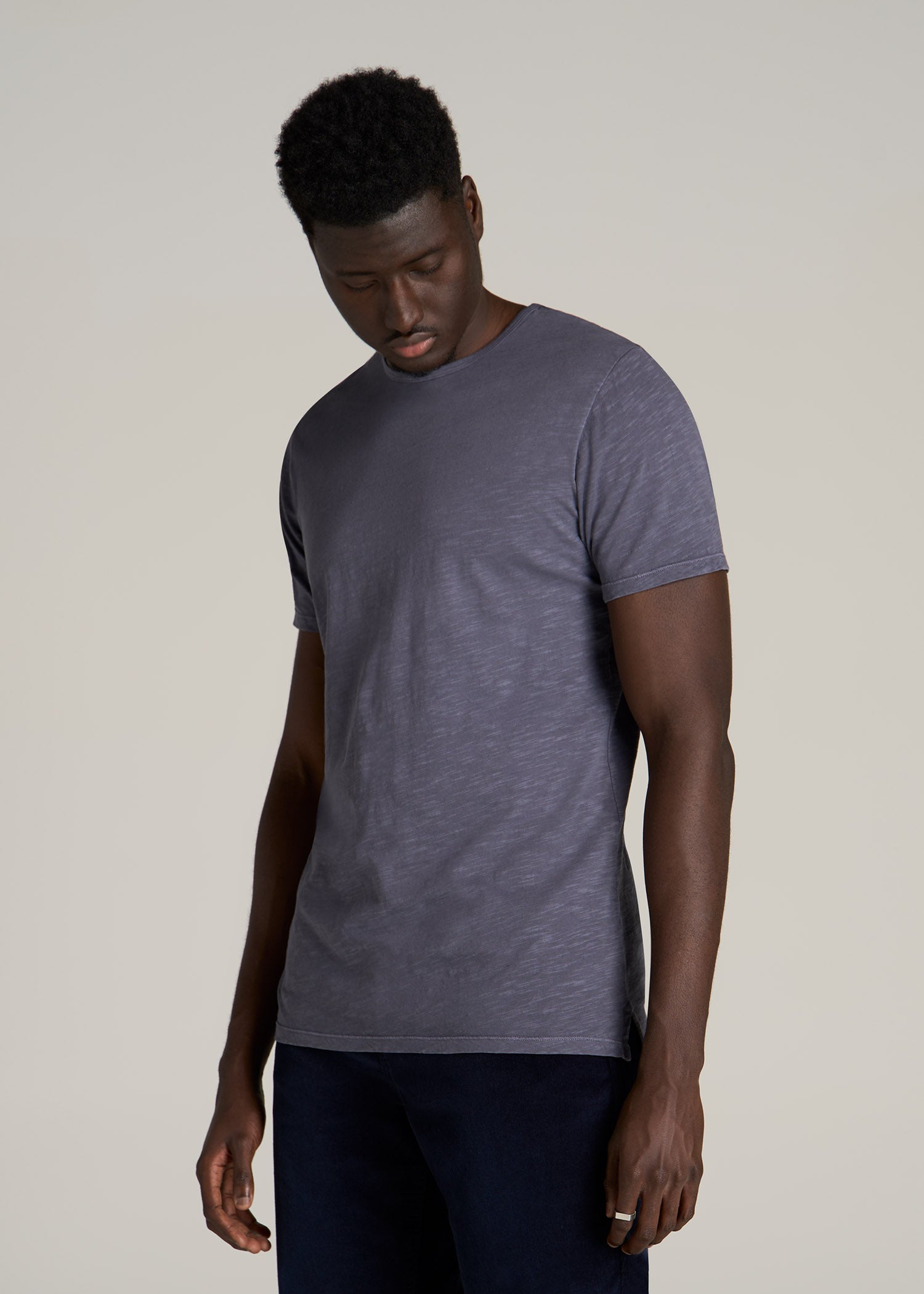 REGULAR-FIT Slub Tee for Tall Men in Grey Blue