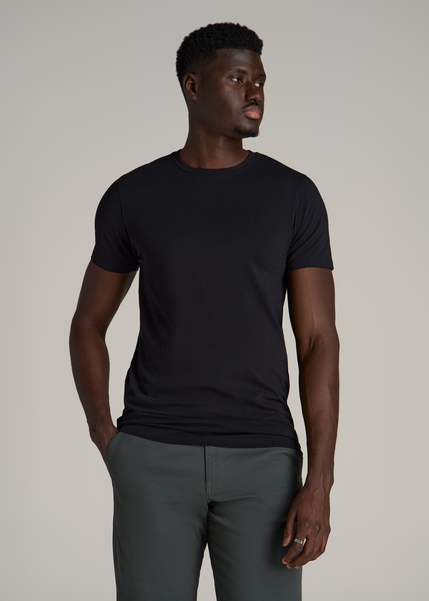 The Essential MODERN-FIT Crewneck Tee for Tall Men in Black
