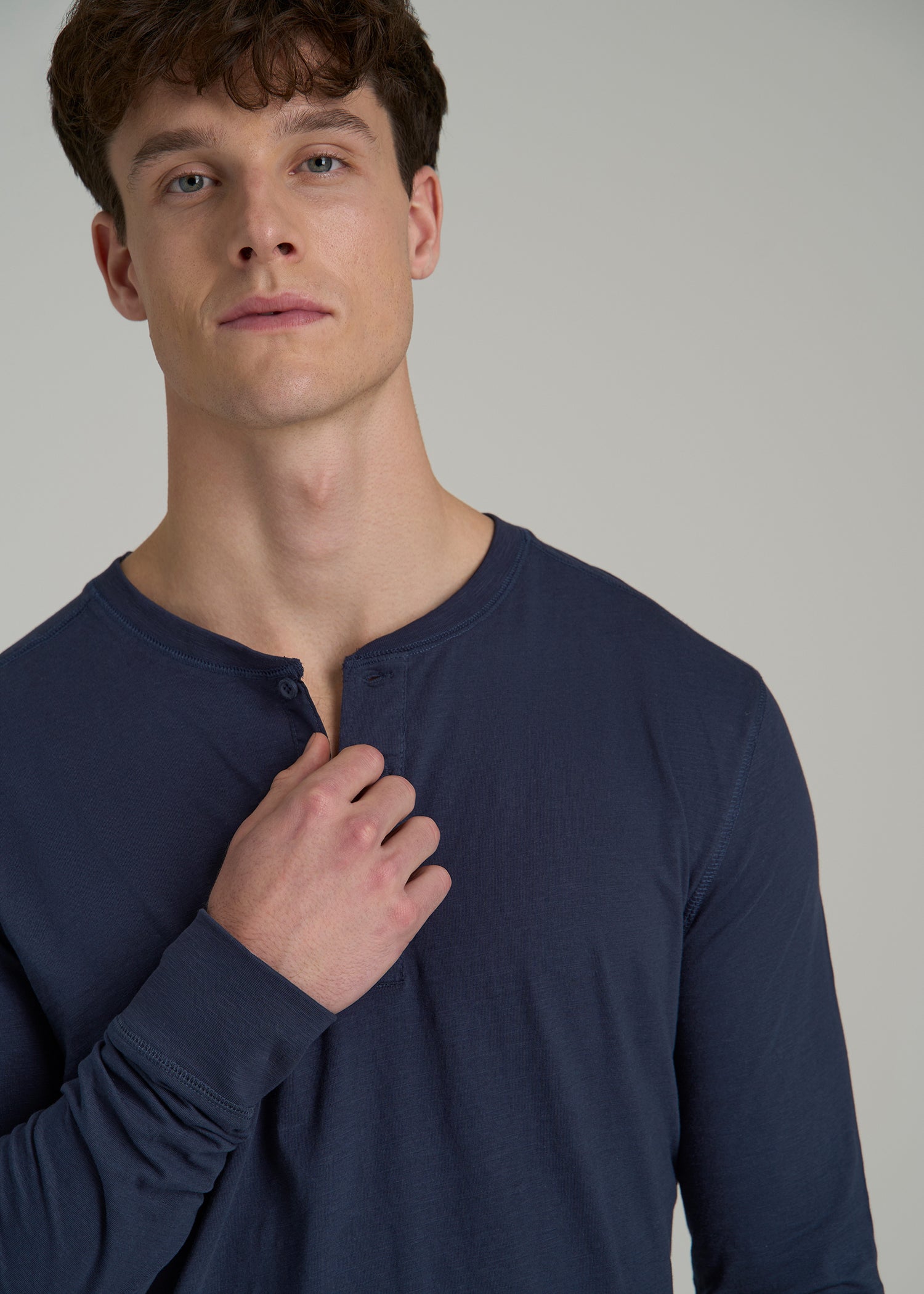 Three-Button Long Sleeve Slub Henley for Tall Men in Navy