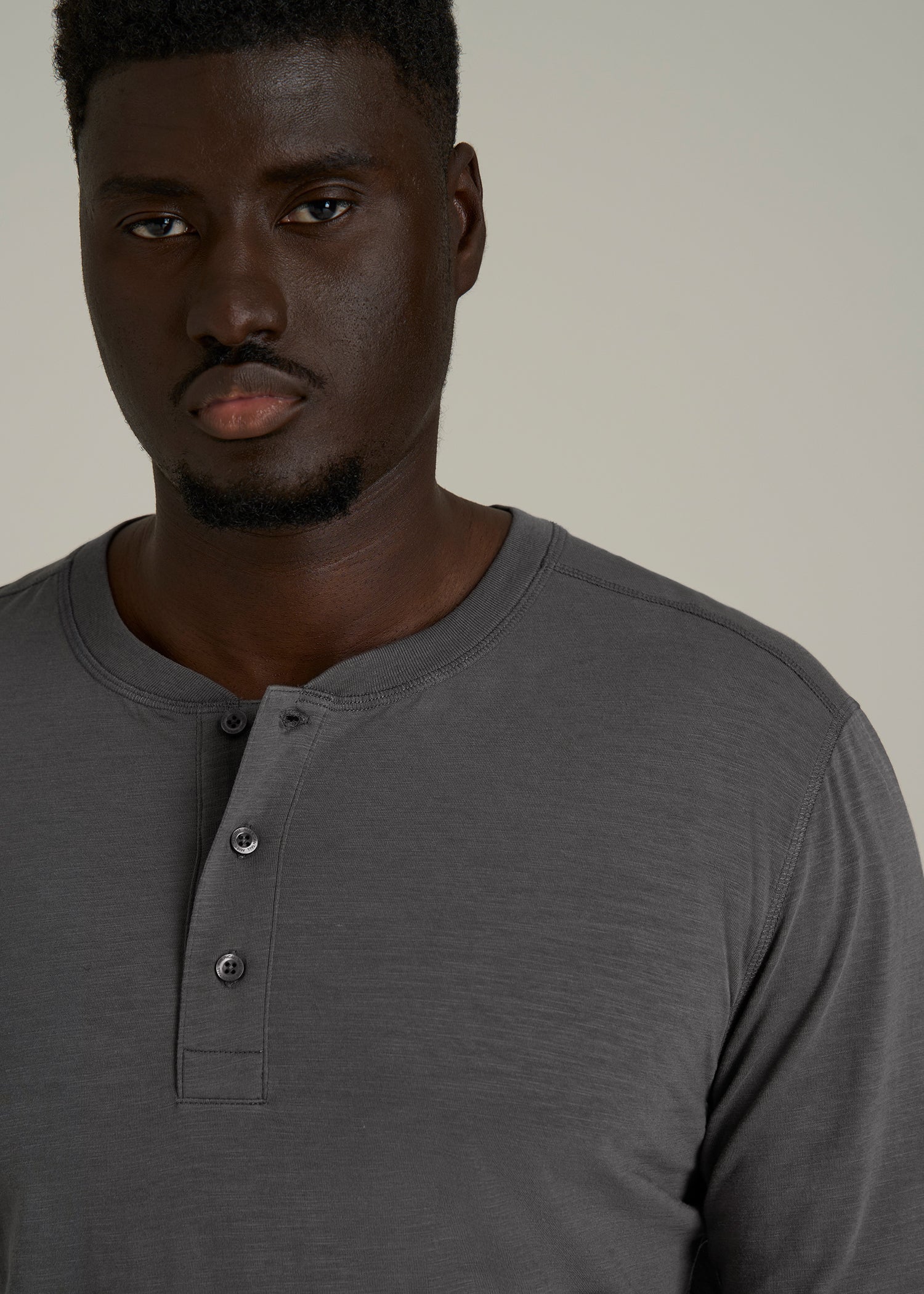 Men's Tall Three Button Long Sleeve Slub Henley in Steel Grey
