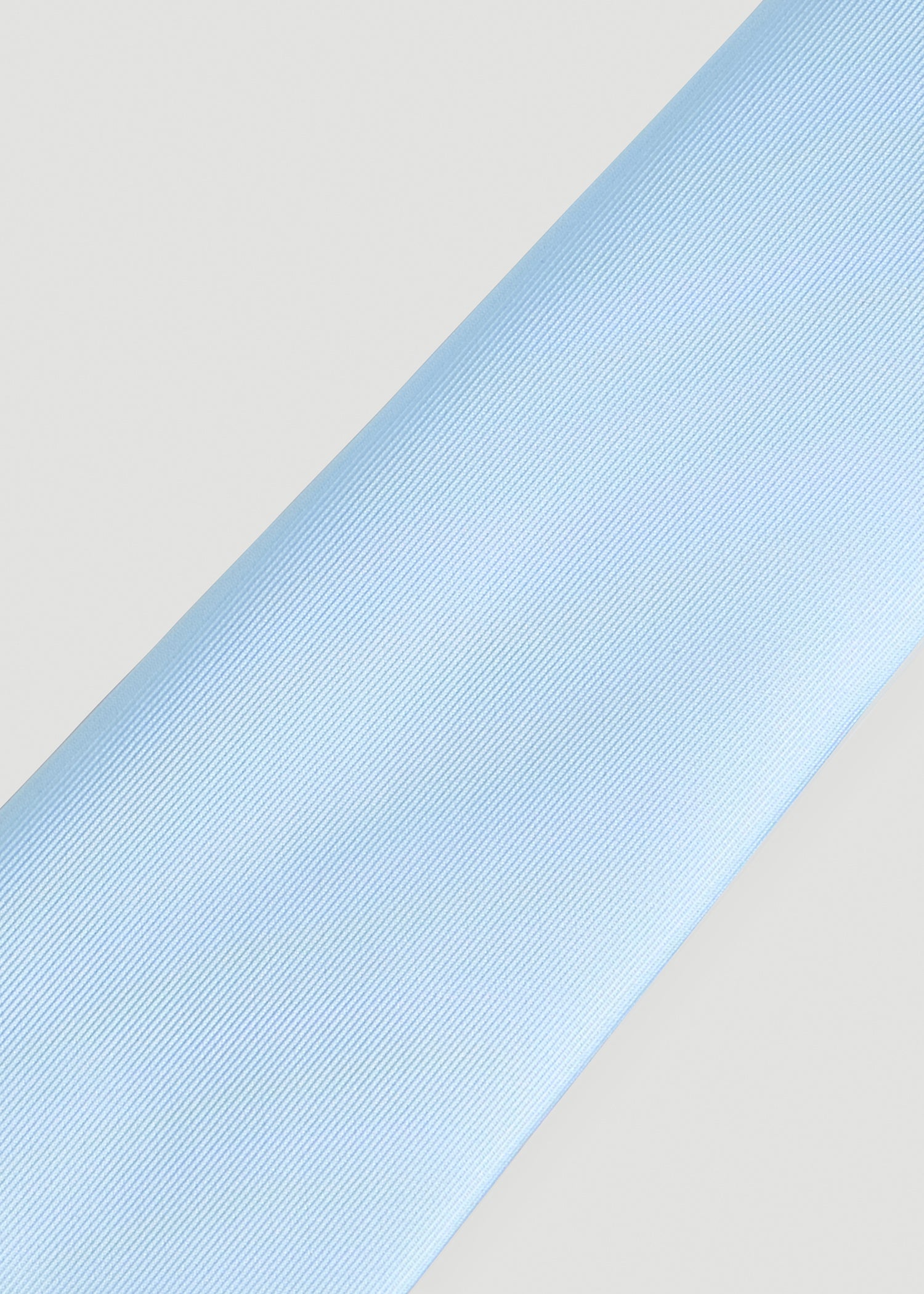 Tie for Tall Men in Ice Blue