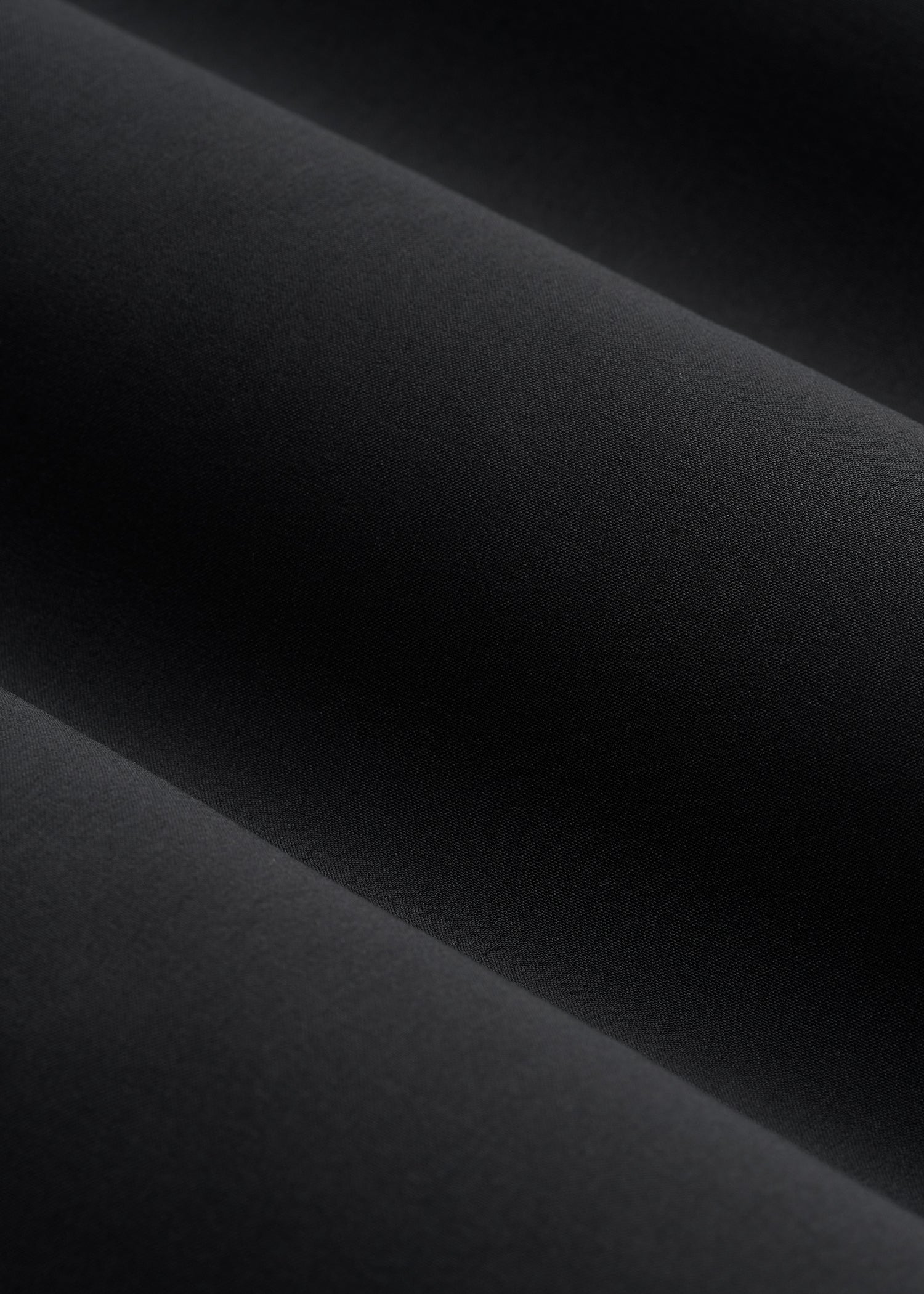 Traveler Stretch Dress Shirt for Tall Men in Black