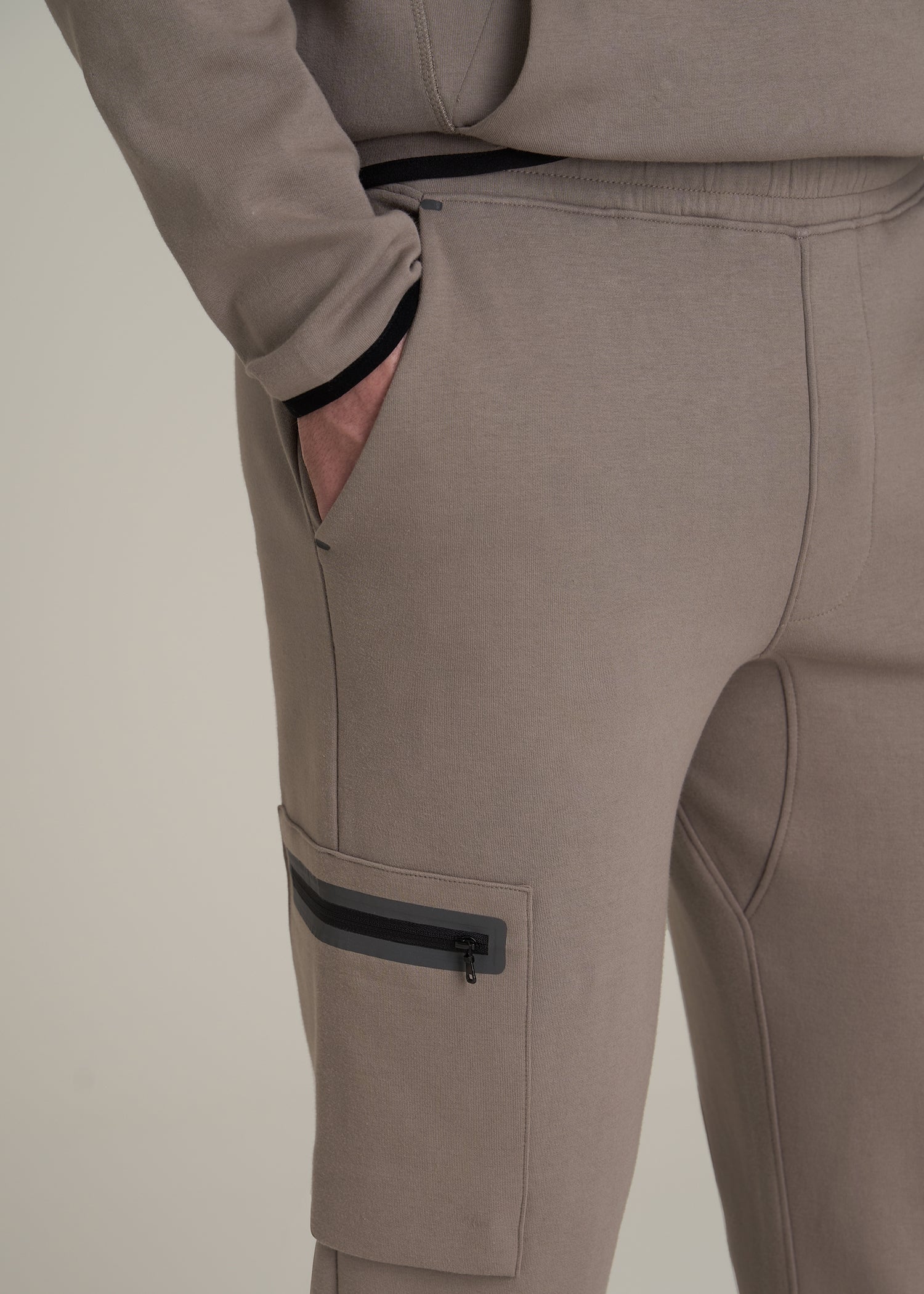 Tech Motion Fleece Cargo Joggers for Tall Men in Portobello