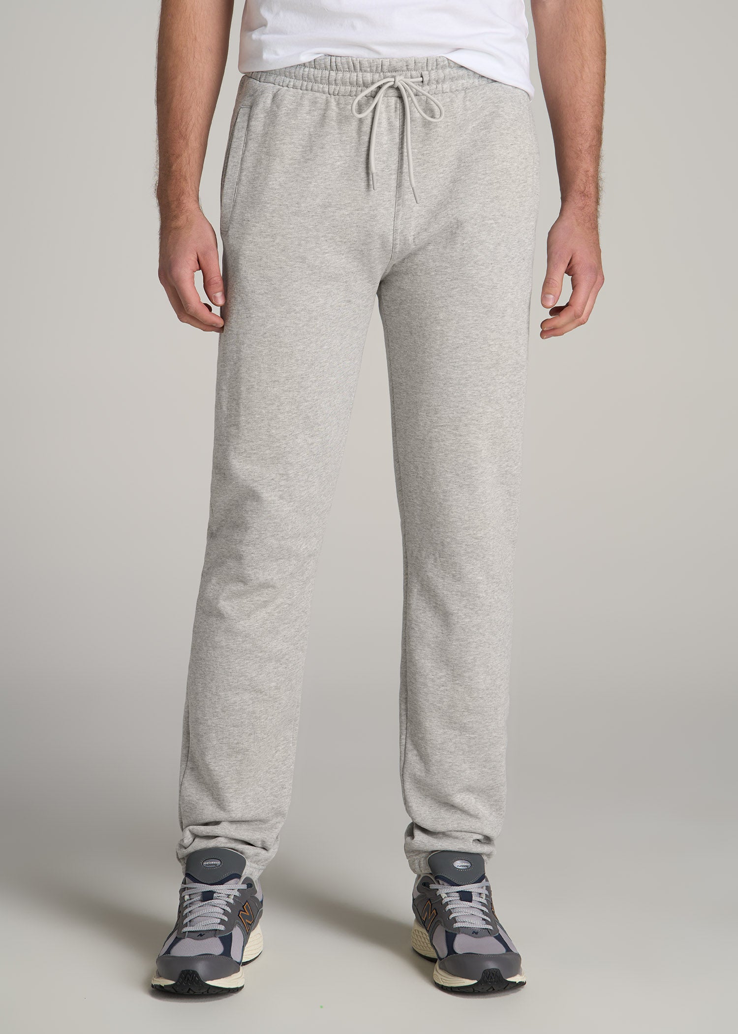 Closed Bottom Fleece Sweatpants with Side Seam Pockets