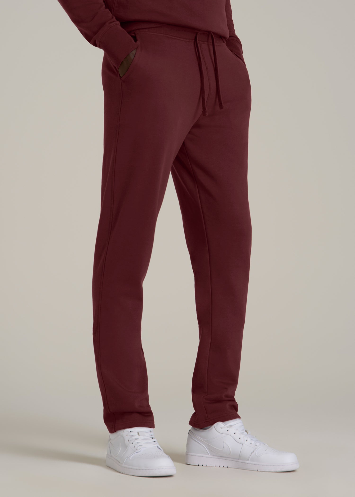 Wearever 2.0 Fleece Straight Leg Sweatpants for Tall Men in Tawny Port