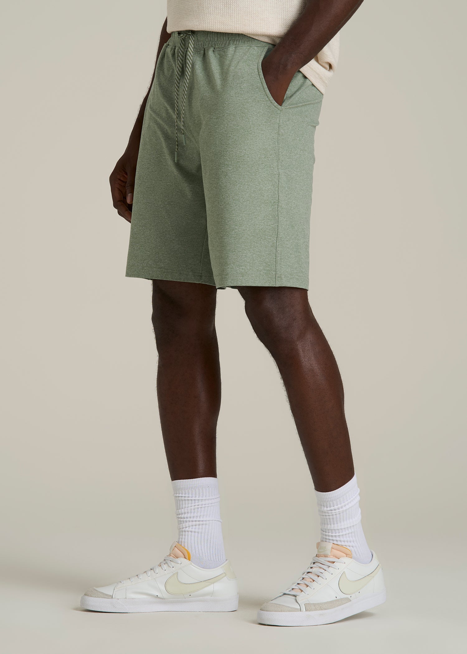 Weekender Stretch Lounge Shorts for Tall Men in Dark Seagrass Mix