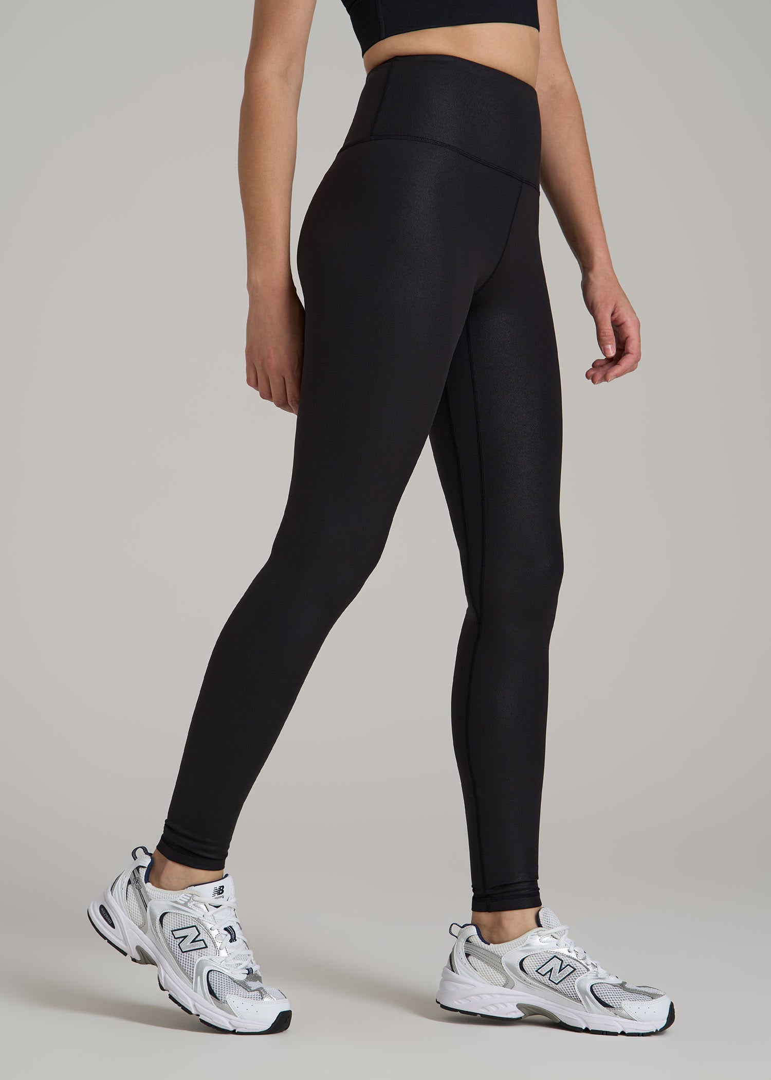 Balance High-Rise Leggings for Tall Women in Black Shine