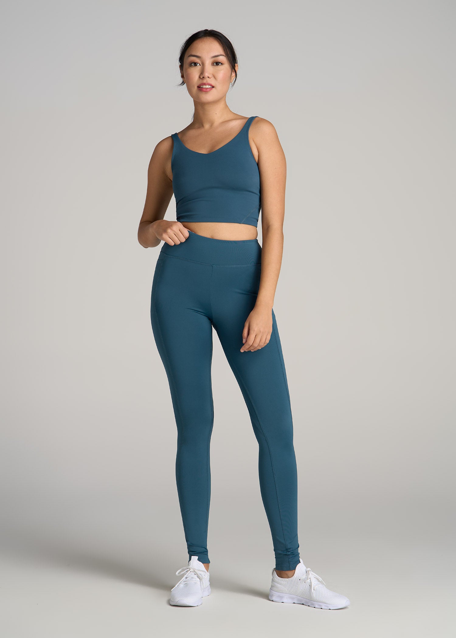 Bella Outer-Pocket Leggings for Tall Women in Deep Water
