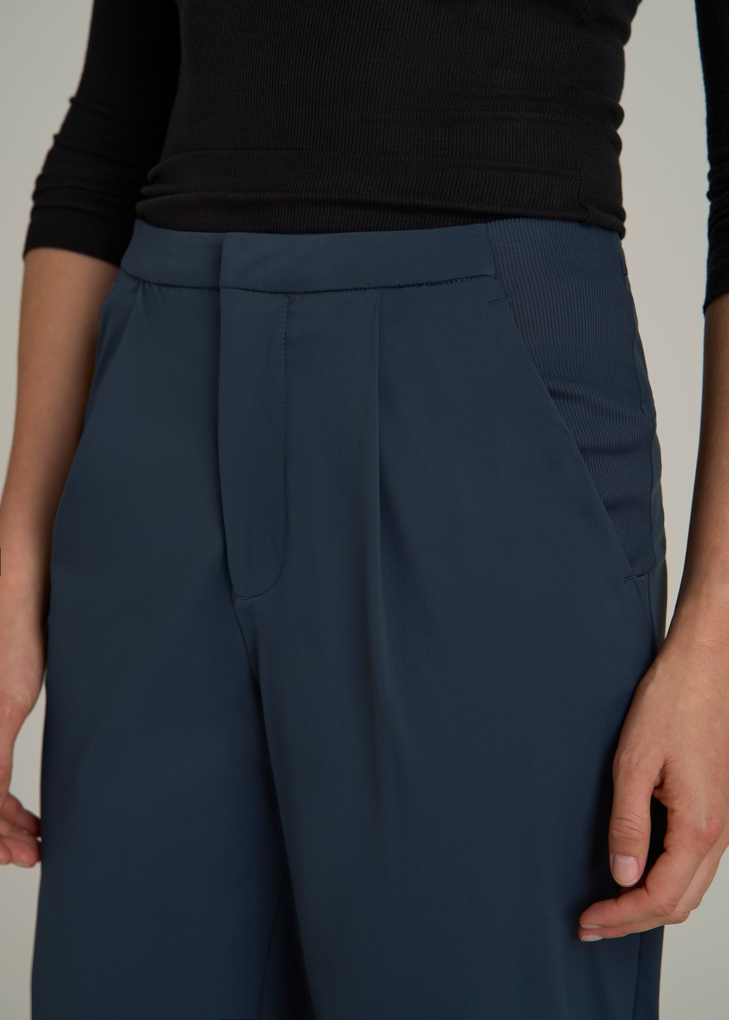 Commuter Pleated Jogger Pant in for Tall Women Navy
