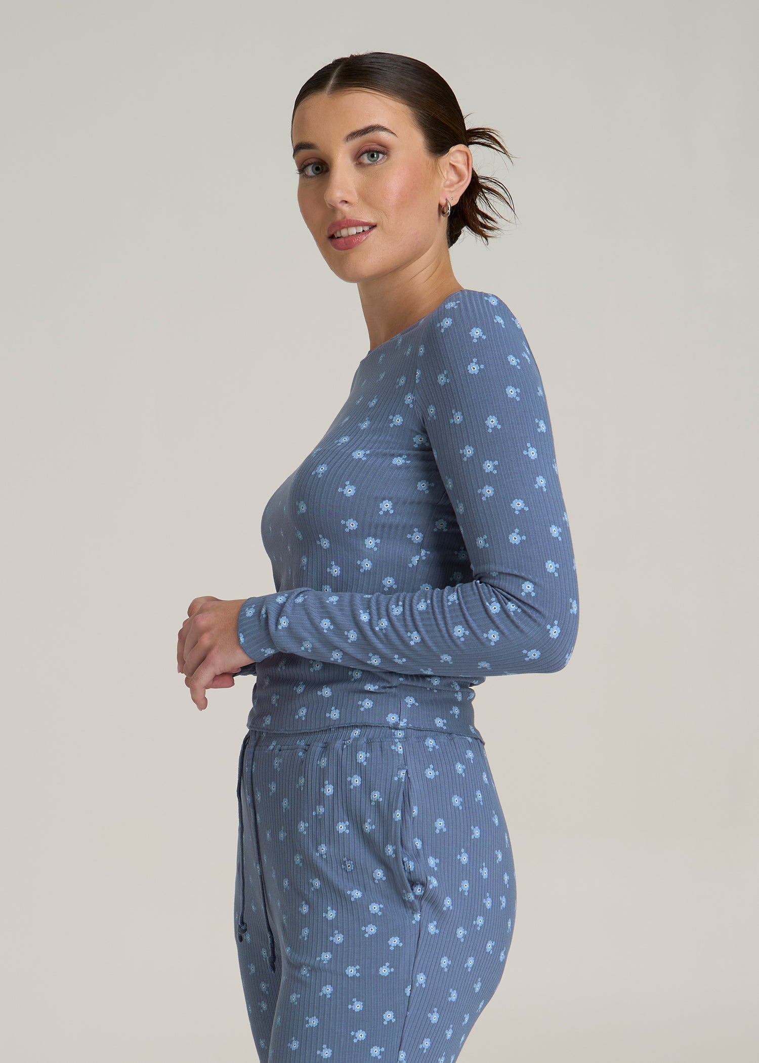 Lightweight Ribbed Cropped Lounge Shirt for Tall Women in Vintage Indigo Floral