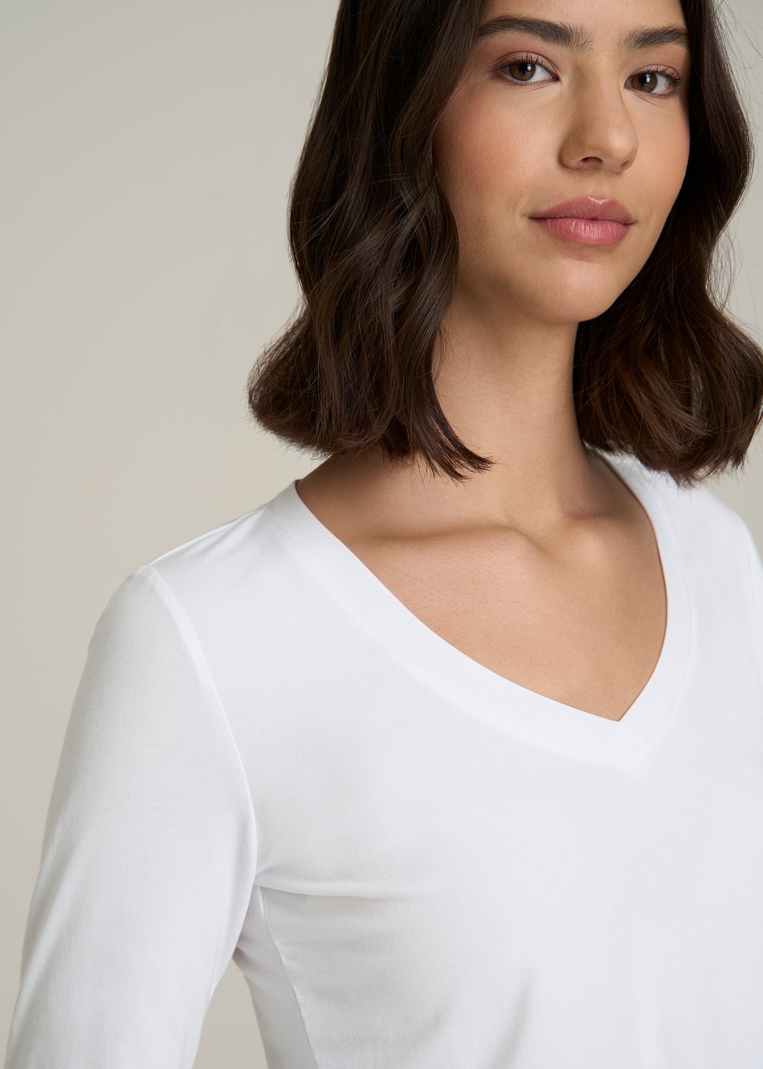 Long Sleeve Scoop V-Neck Tee Shirt for Tall Women in White