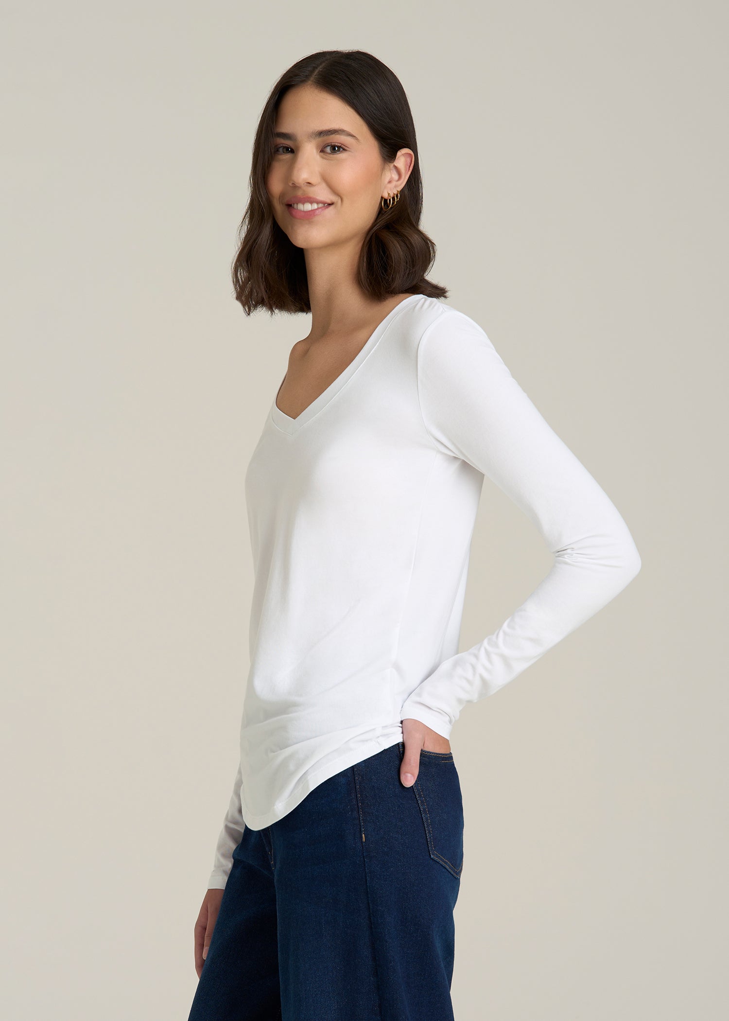 Long Sleeve Scoop V-Neck Tee Shirt for Tall Women in White