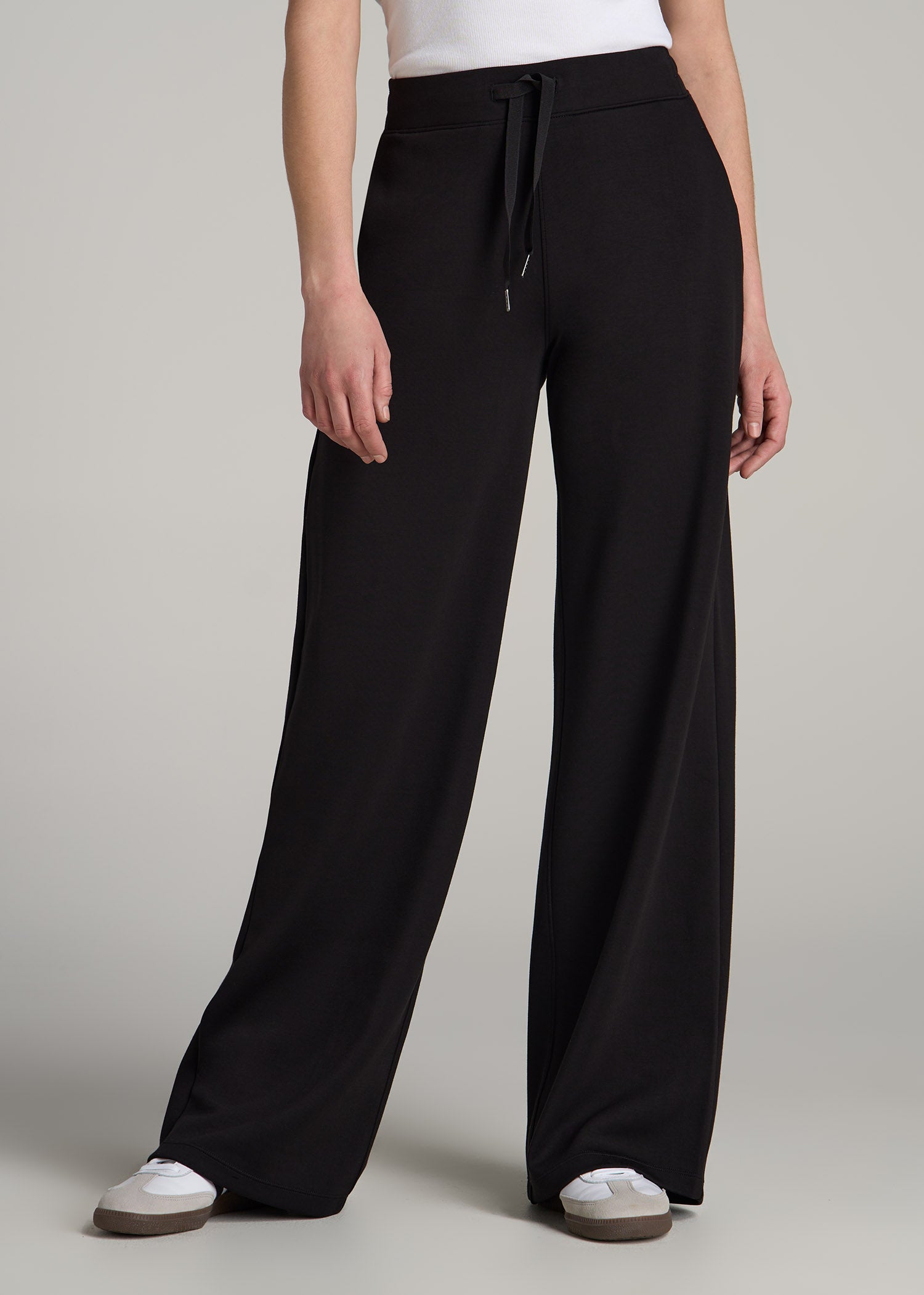 Wide Leg Pants Loose On Top Tight At Bottom Pull On Tie Waist
