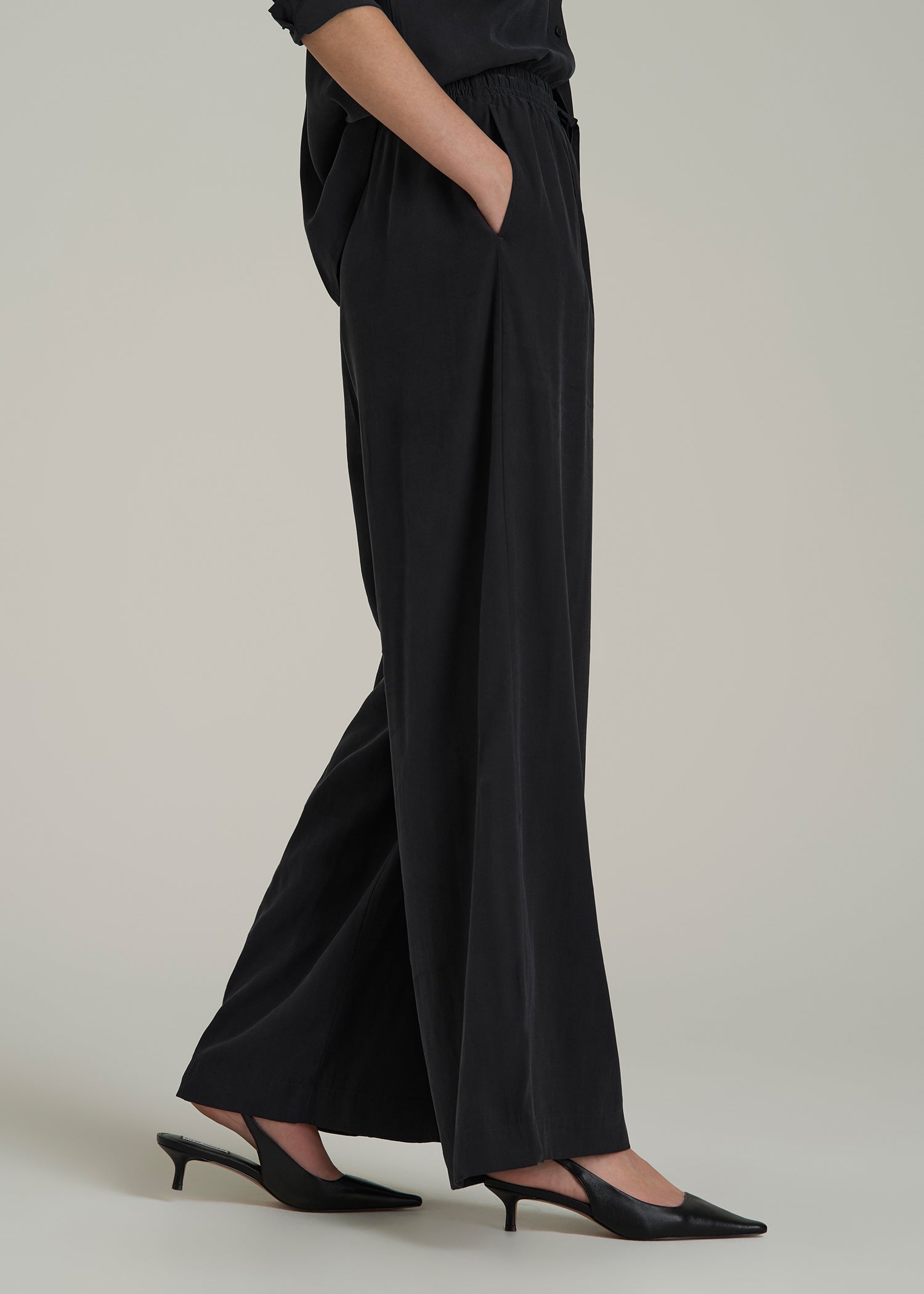 Relaxed Pull-On Pants for Tall Women in Vintage Black