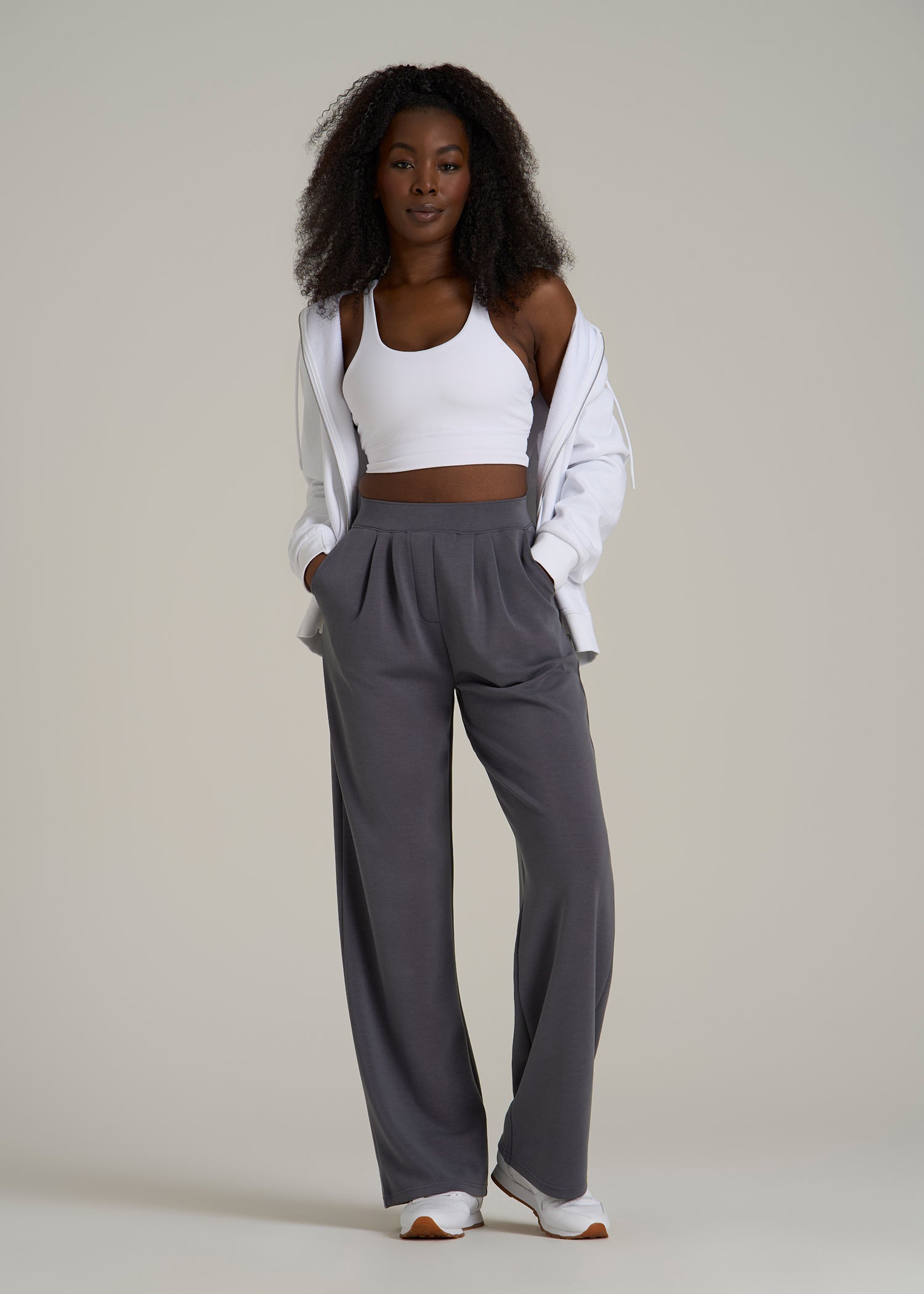 Soft Motion Pleated Wide Leg Pant for Tall Women in Charcoal Rinse
