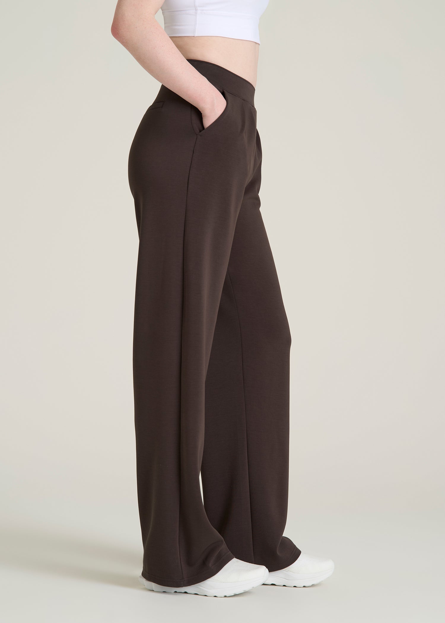 Soft Motion Pleated Wide Leg Pant for Tall Women in Espresso