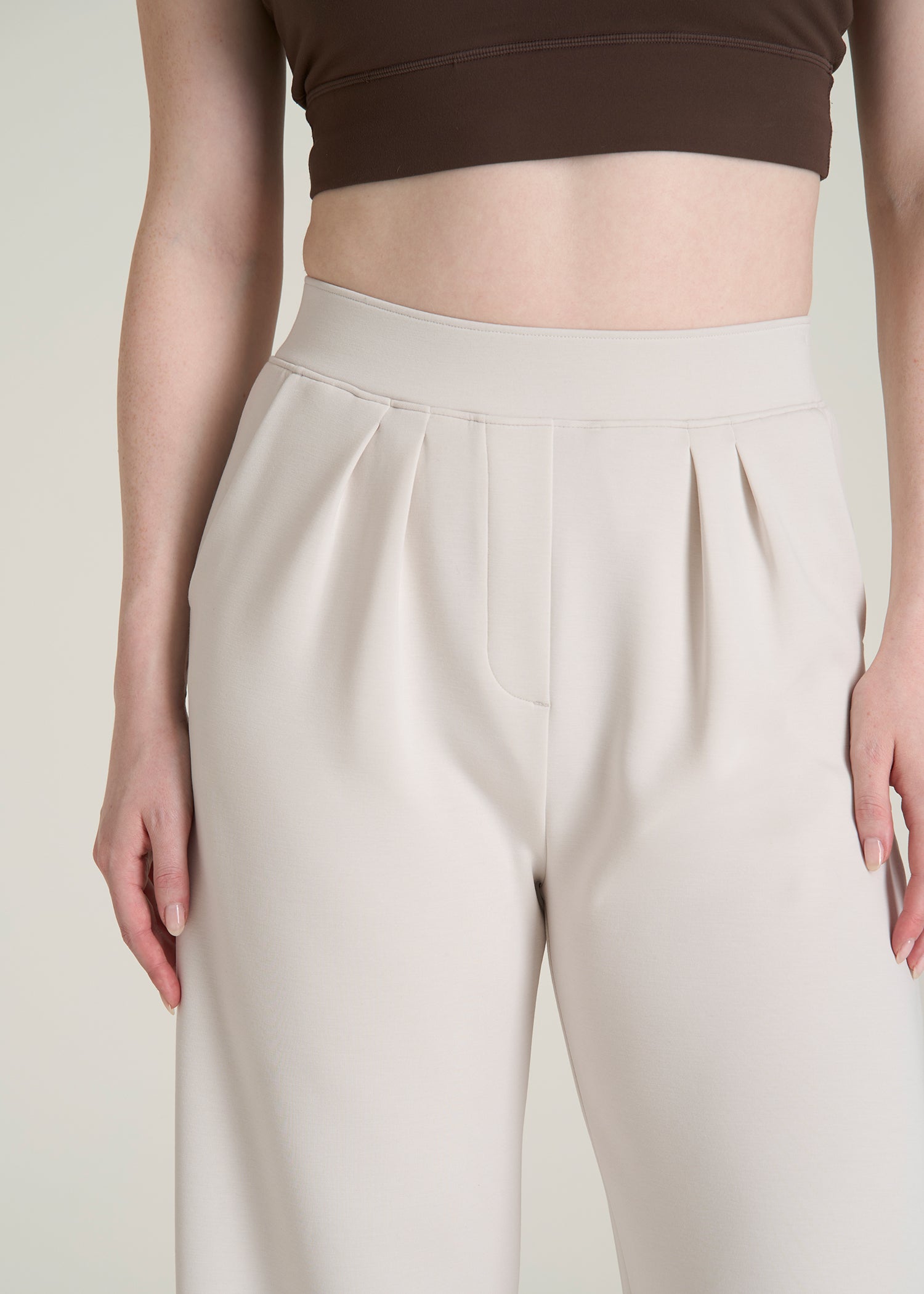 Soft Motion Pleated Wide Leg Pant for Tall Women in White Sand