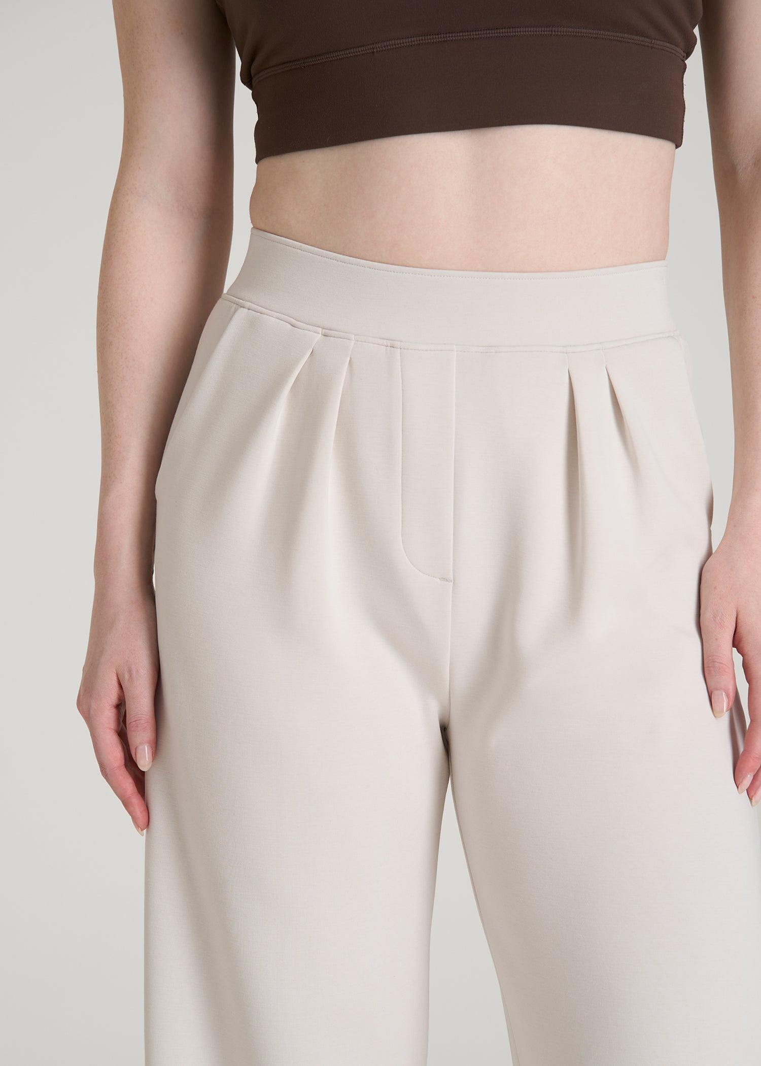 Soft Motion Pleated Wide Leg Pant for Tall Women in White Sand