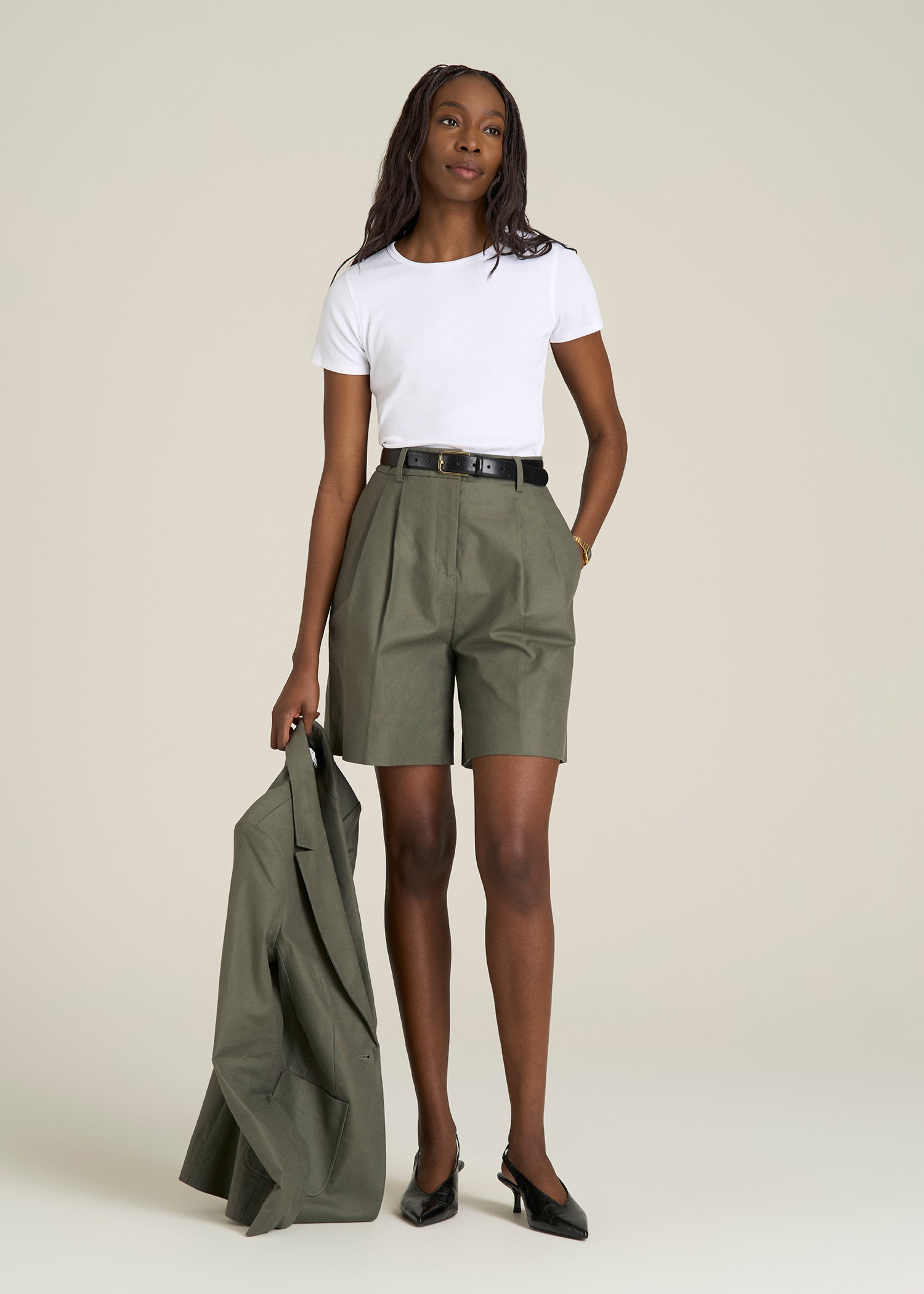 Stretch Cotton Linen Blend Pleated Shorts for Tall Women in Olive
