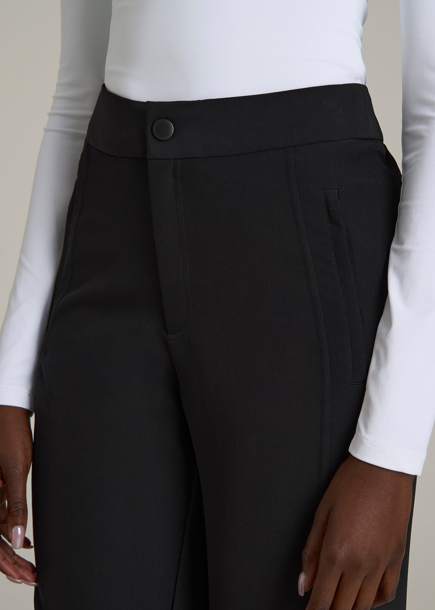Traveler Tapered Fit Pant for Tall Women in Black