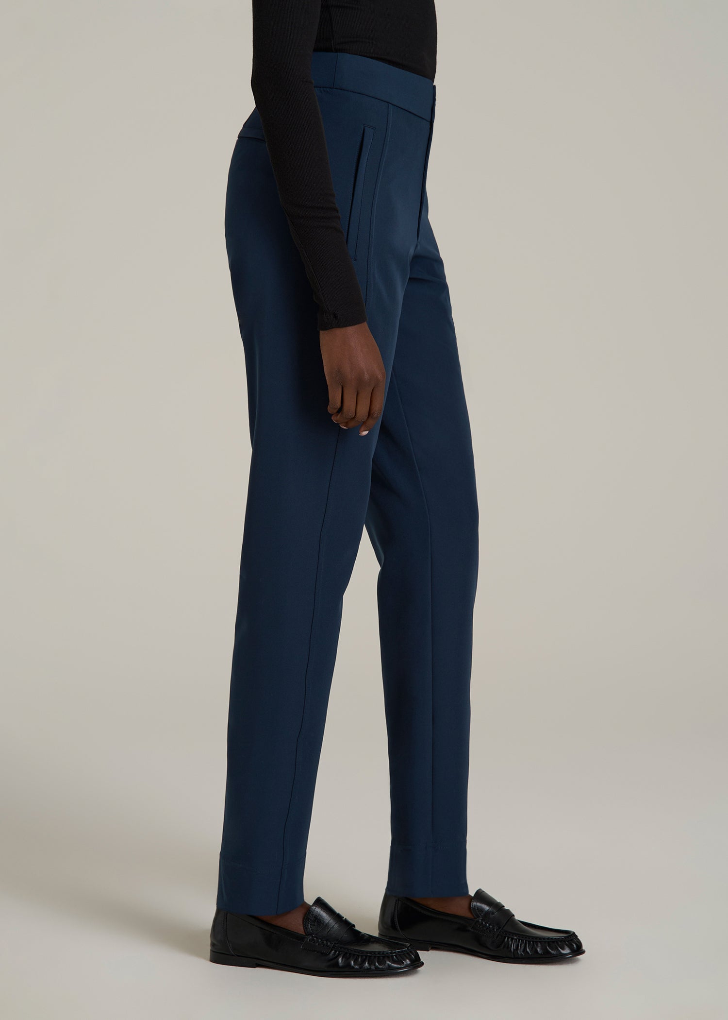 Traveler Tapered Fit Pant for Tall Women in Navy