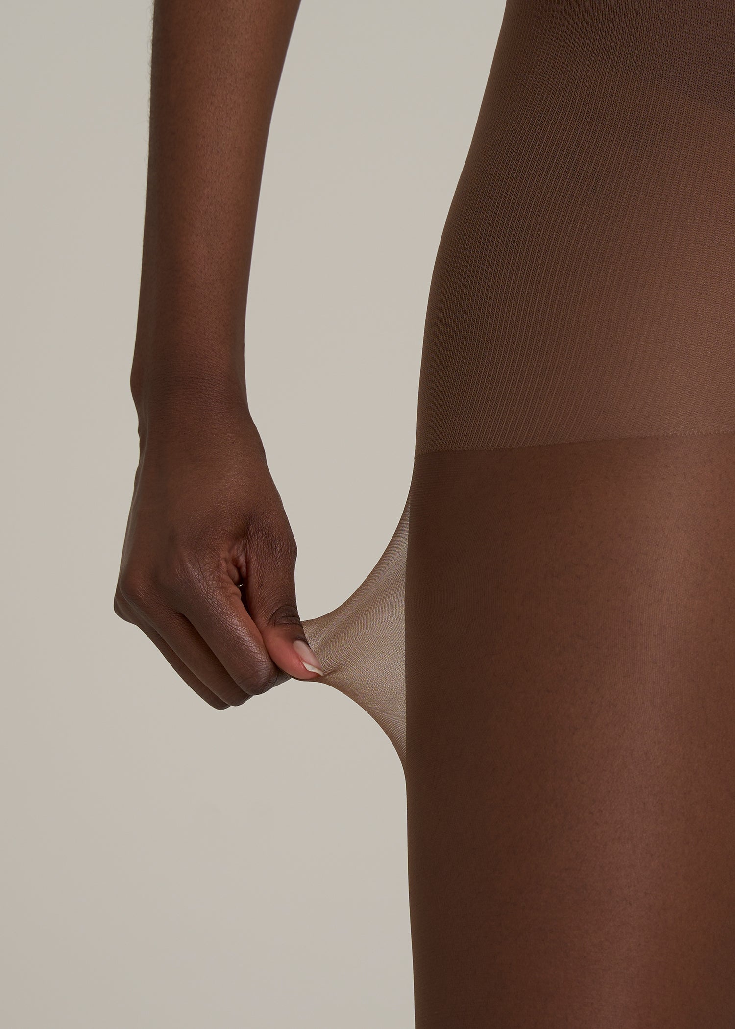 Ultra Sheer Pantyhose for Tall Women in Soft Cocoa